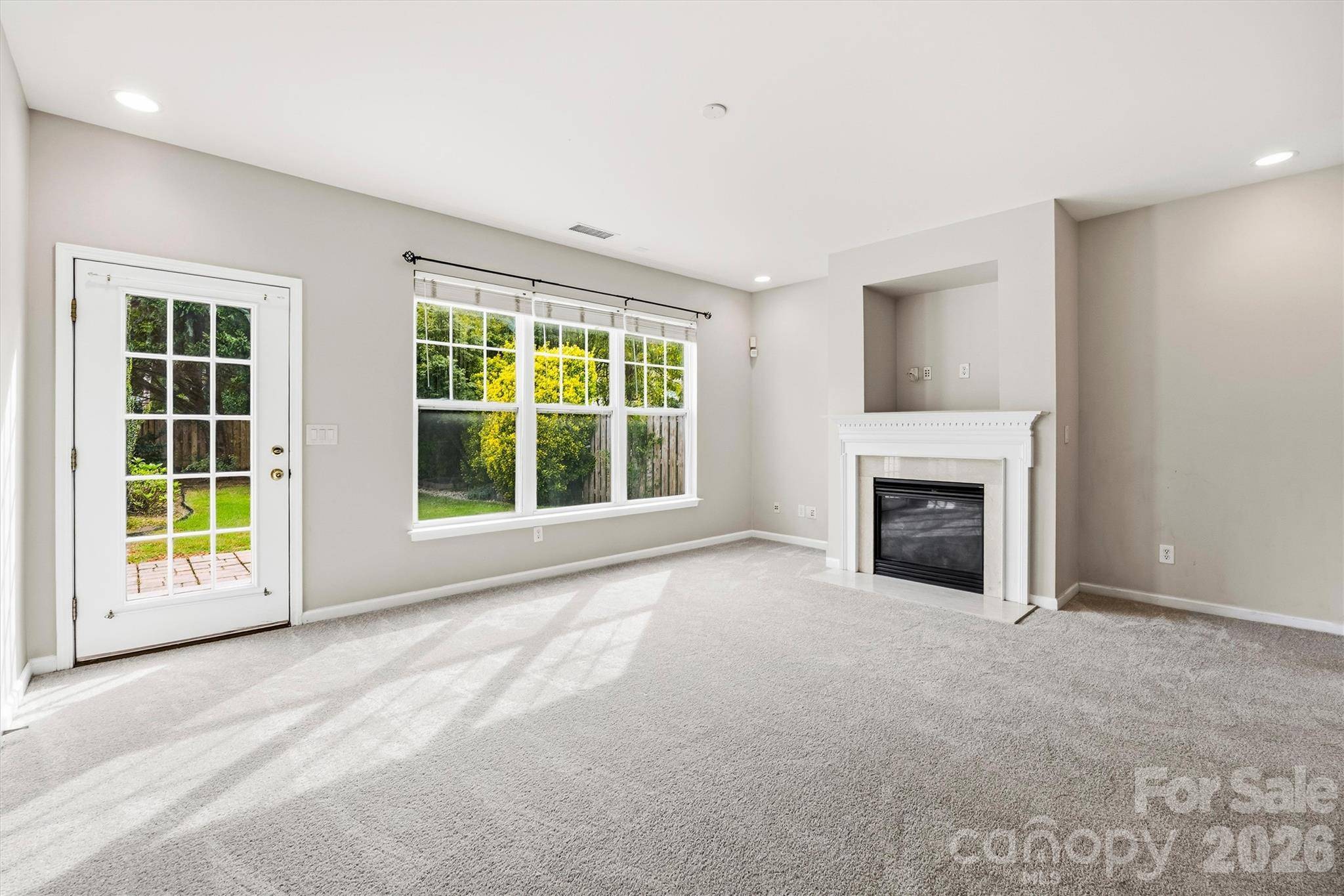 6010 Colonial Garden DR, Huntersville, NC 28078