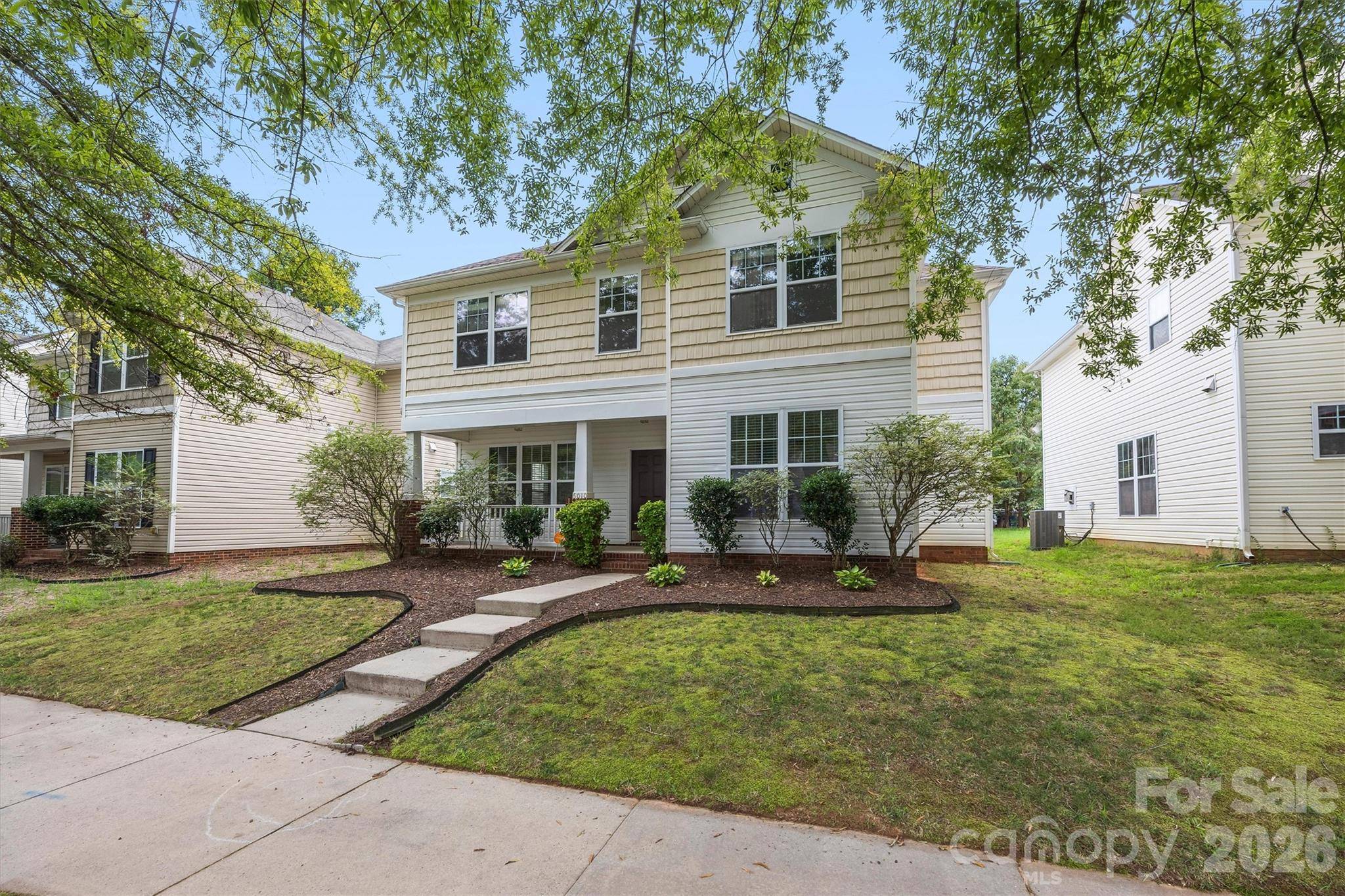 6010 Colonial Garden DR, Huntersville, NC 28078