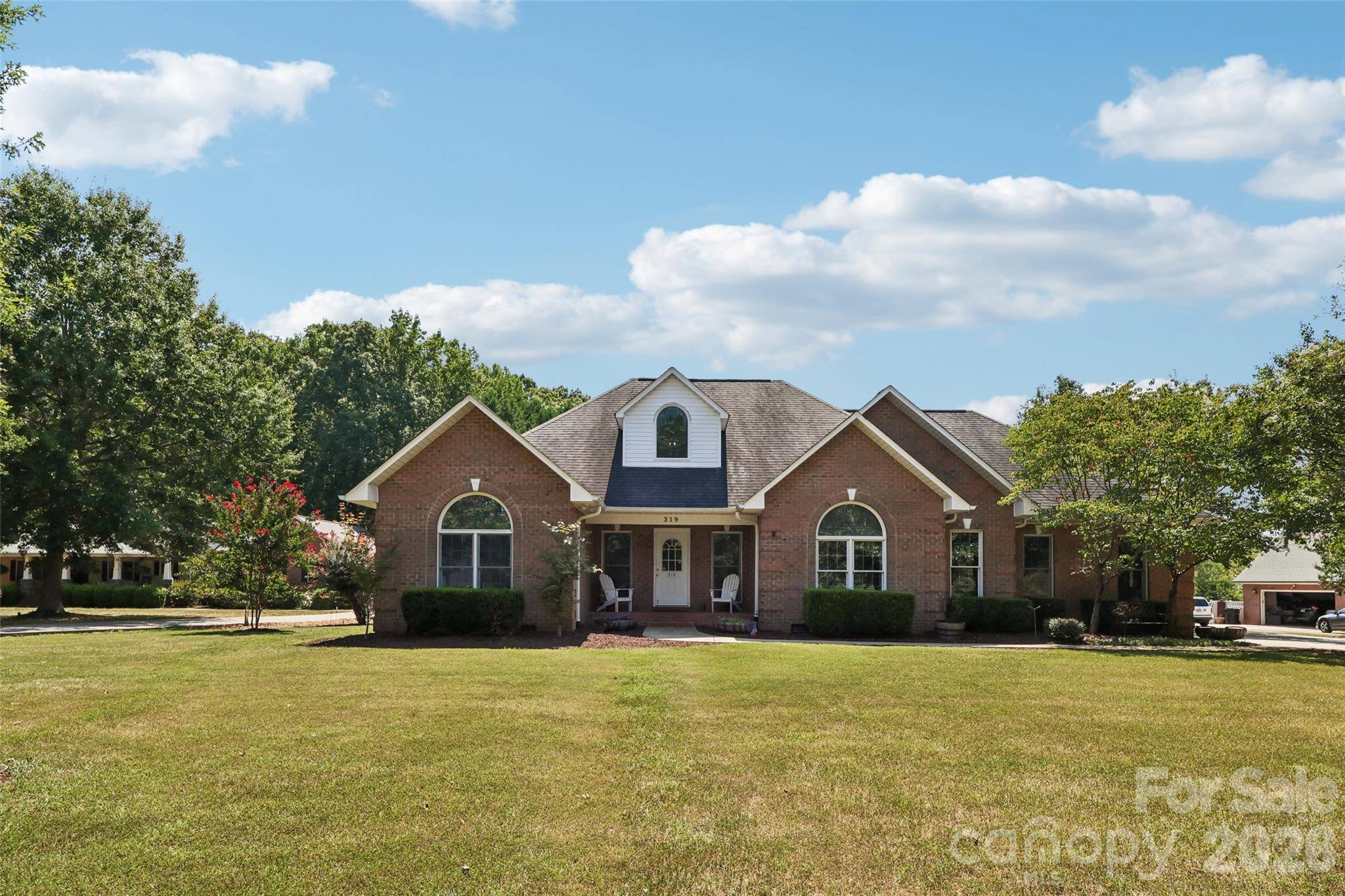 319 Big Indian LOOP, Mooresville, NC 28117