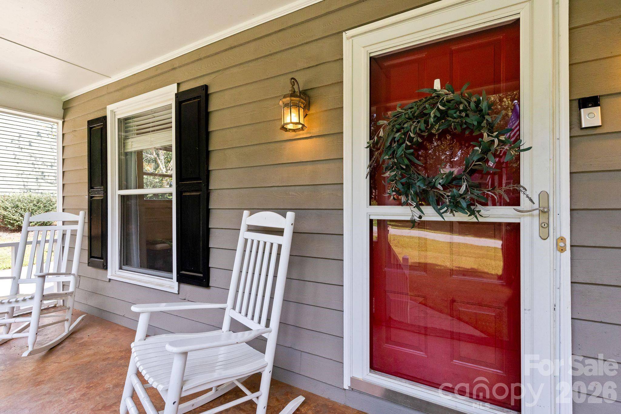 517 Forest LN, Belmont, NC 28012