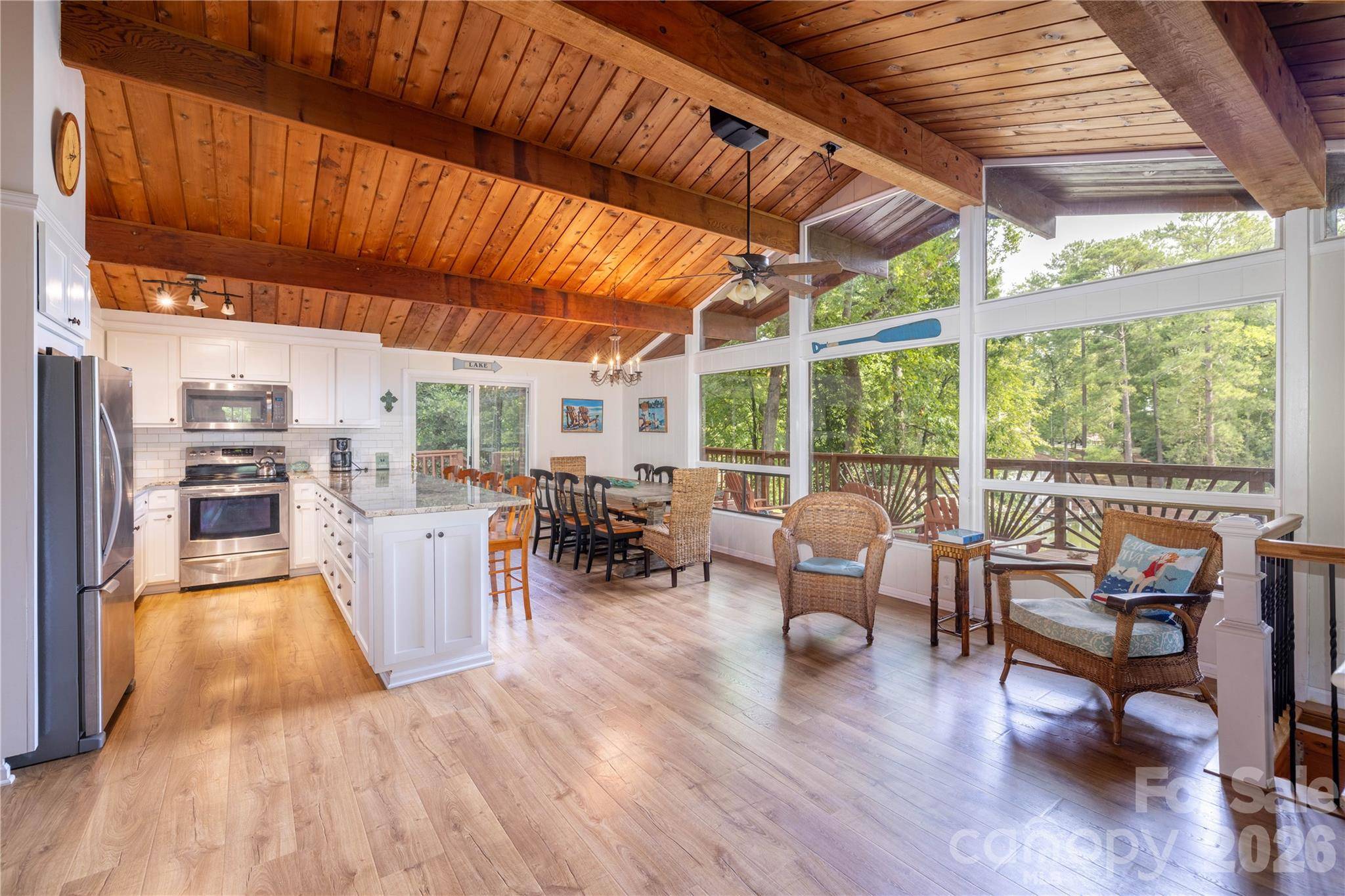 825 Emerald Shores RD, Mount Gilead, NC 27306