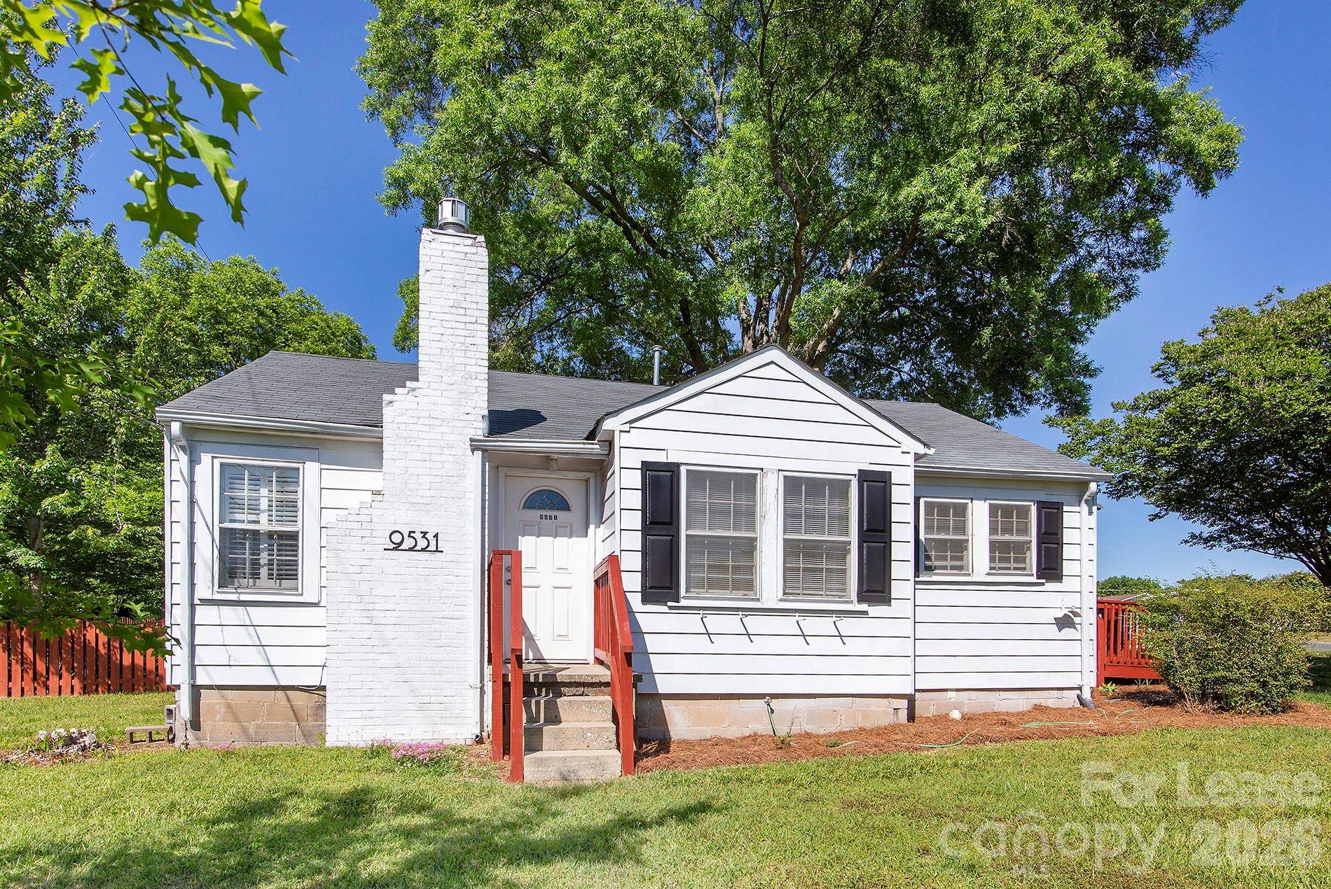 9531 Idlewild RD, Charlotte, NC 28227