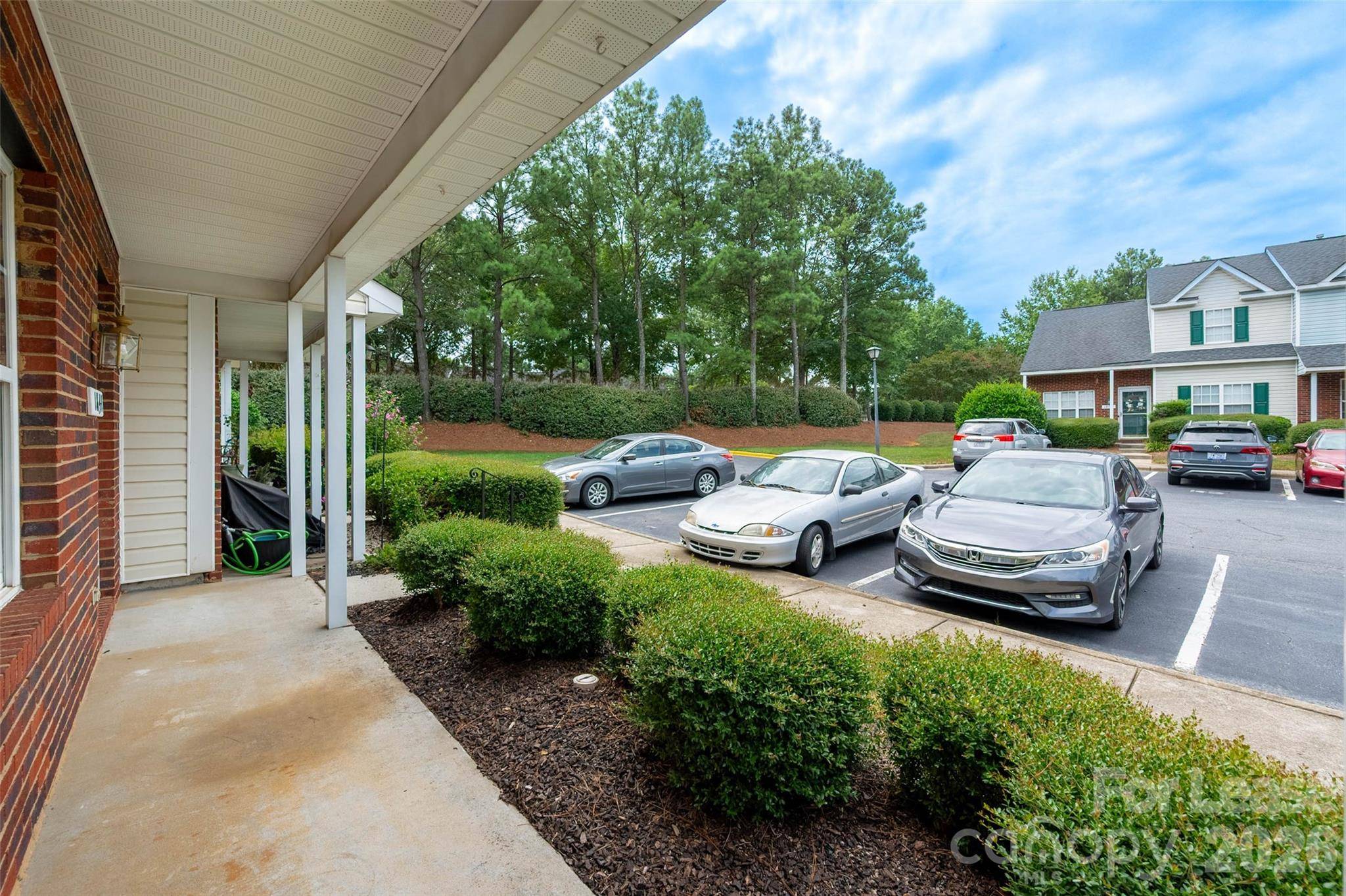 1841 Birch Heights CT, Charlotte, NC 28213