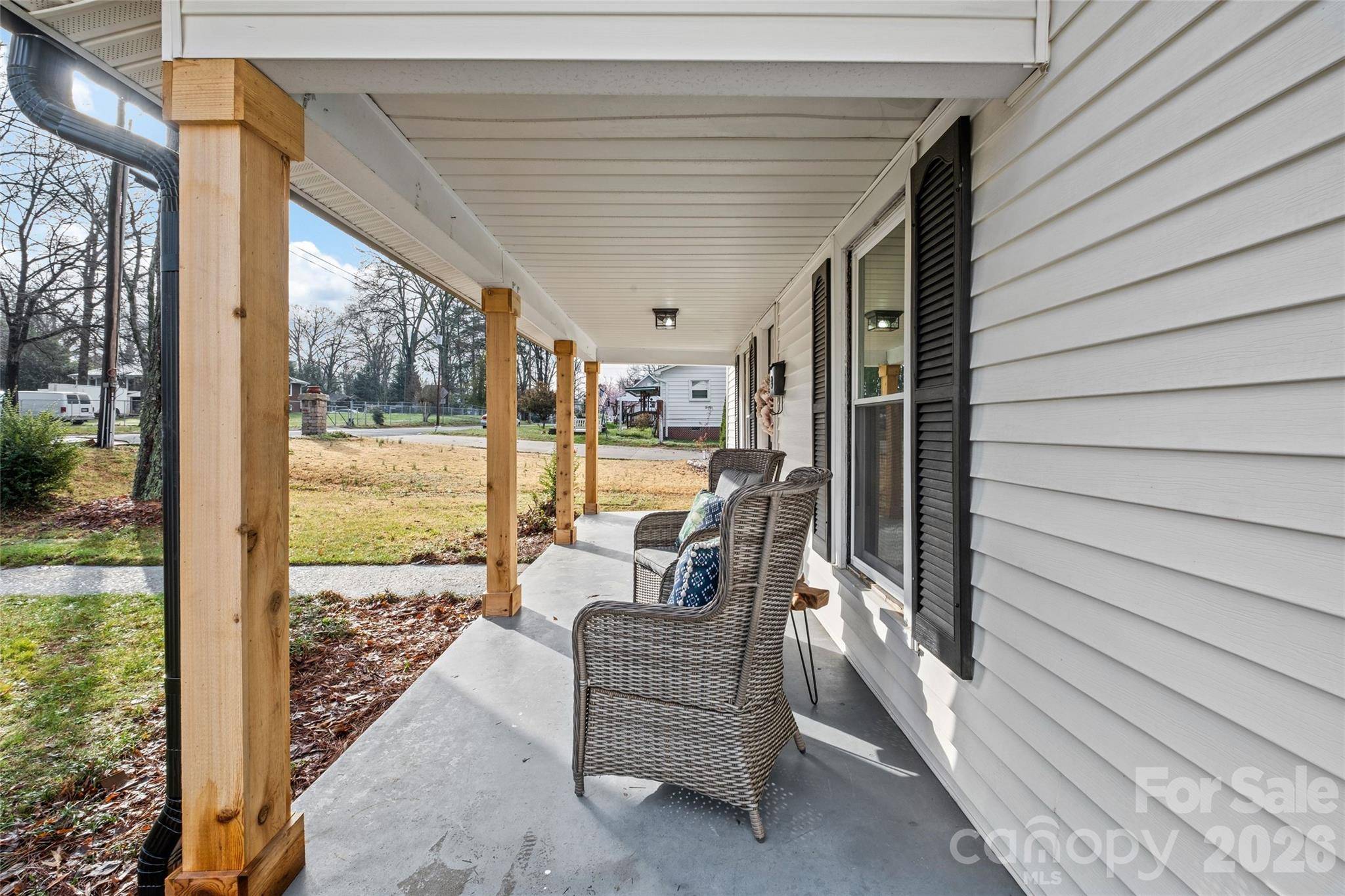 691 Gibson DR NW, Concord, NC 28025