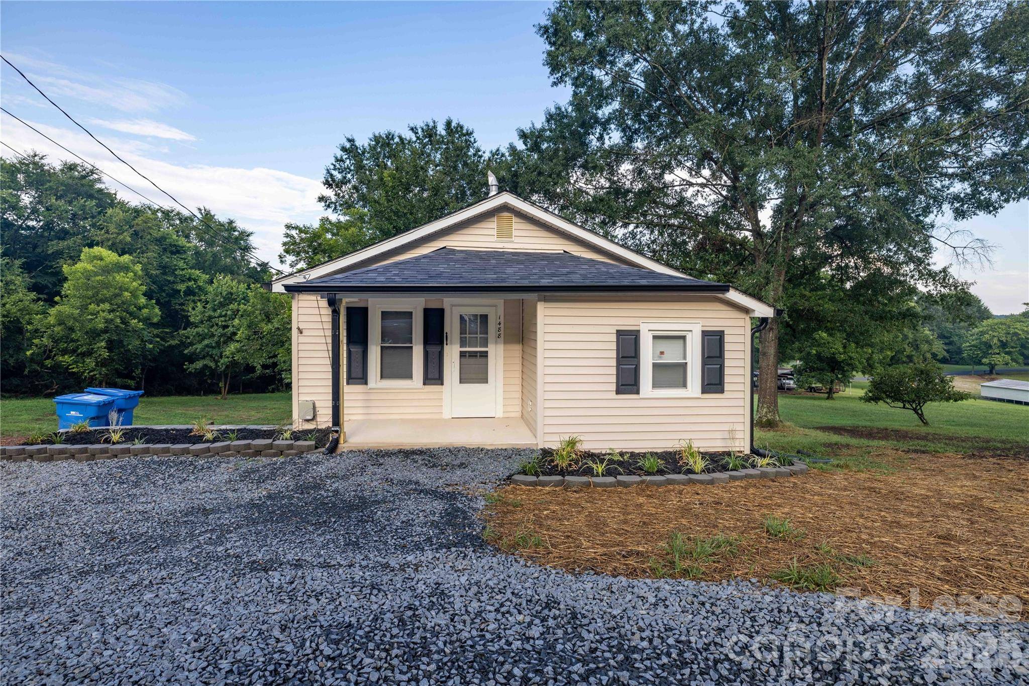 1488 Hilltop ST, Albemarle, NC 28001