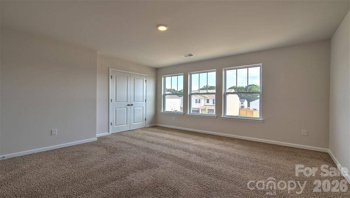 64 Piney Woods RD, Fletcher, NC 28732