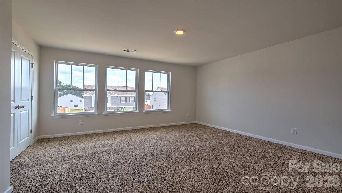 64 Piney Woods RD, Fletcher, NC 28732