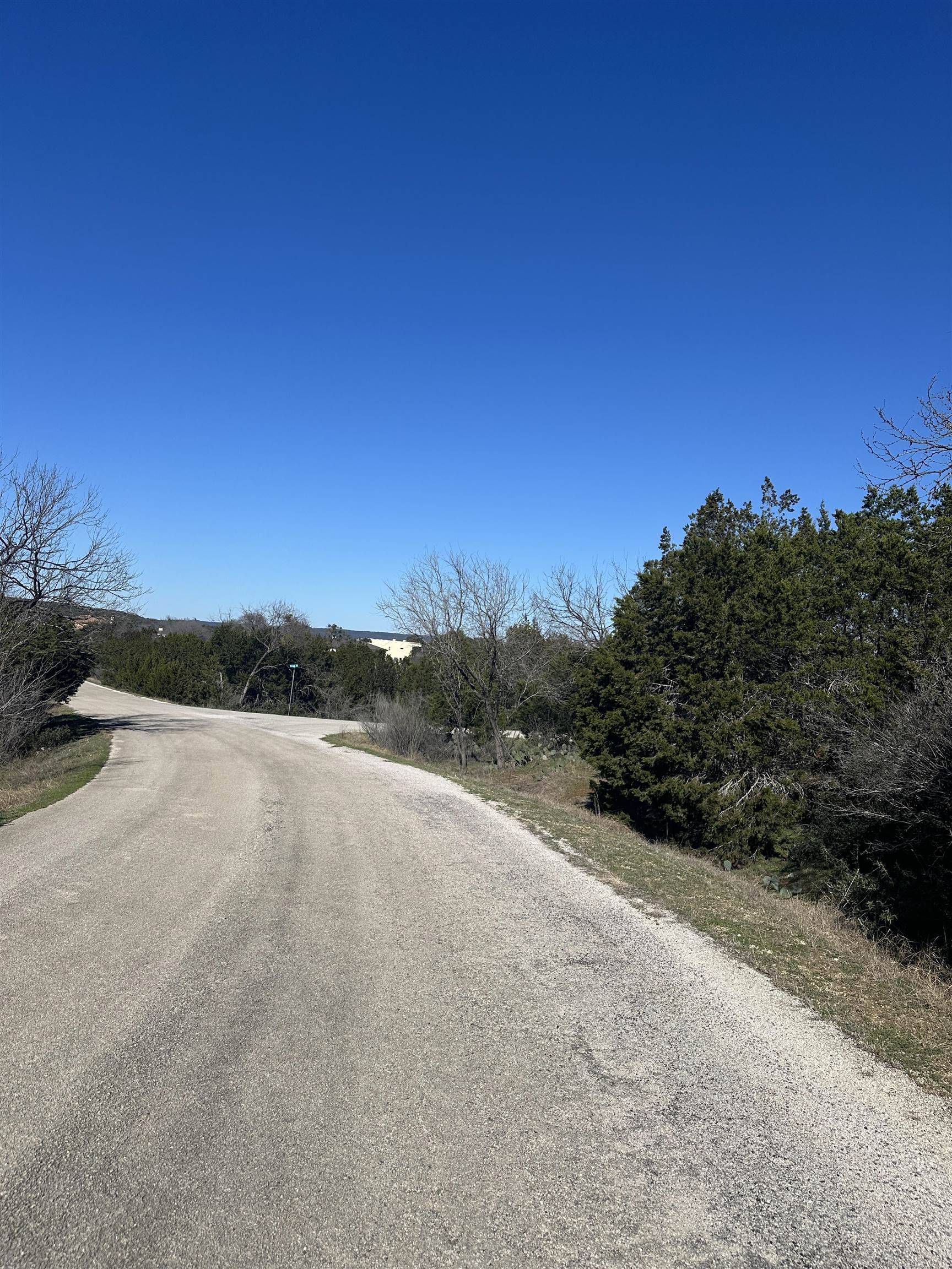10423 Oak Dale DR, Lago Vista, TX 78645