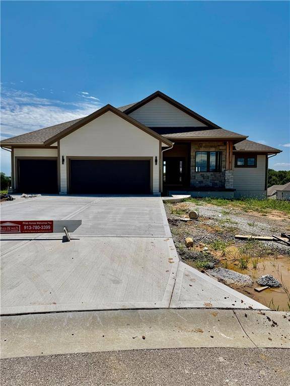 23903 Clear Creek Pkwy, Shawnee, KS 66226