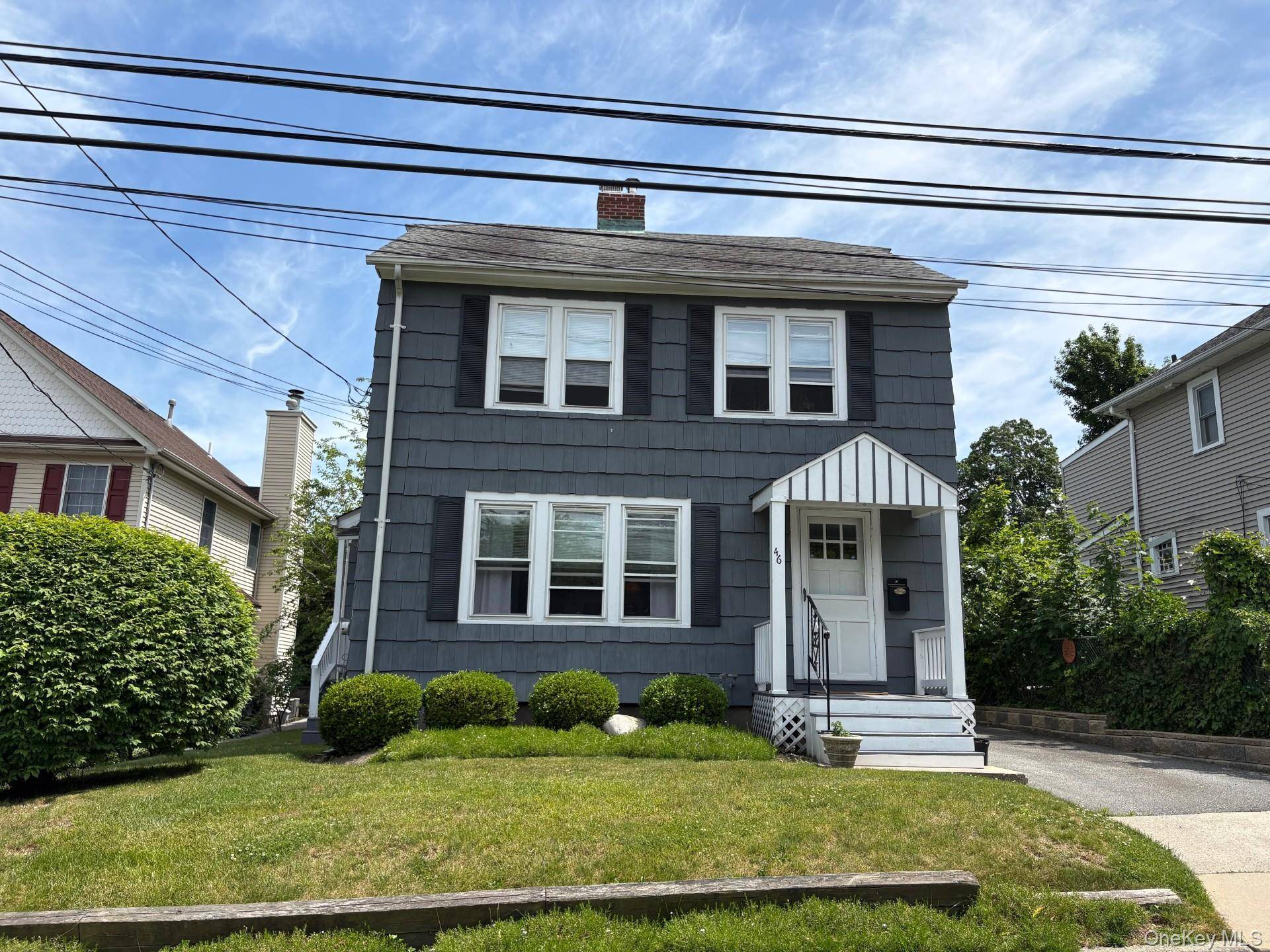 46 Sterling CT, Huntington, NY 11743