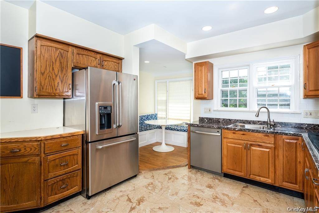 25 Jerome AVE, New Rochelle, NY 10804