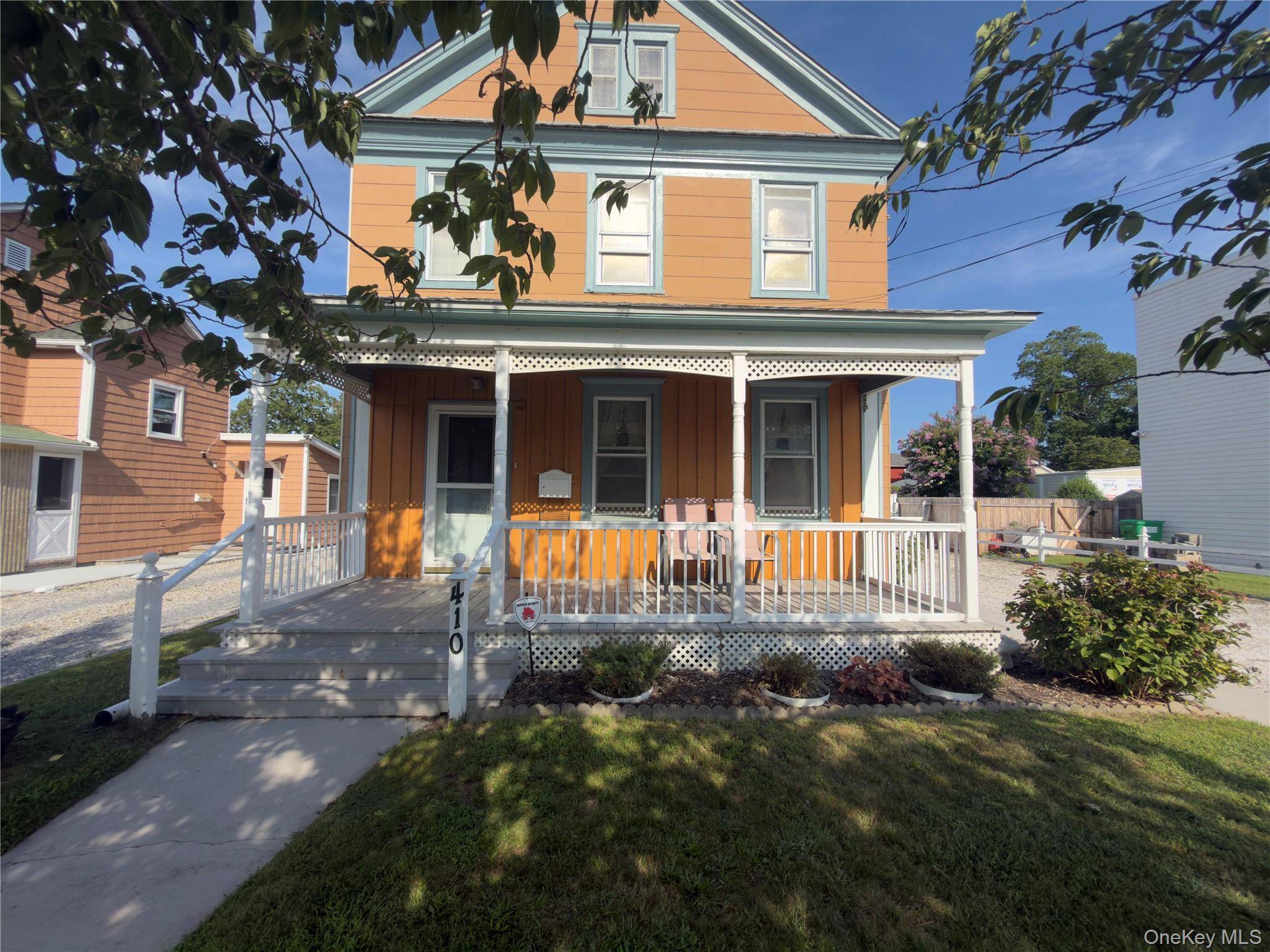 410 6th ST, Greenport, NY 11944