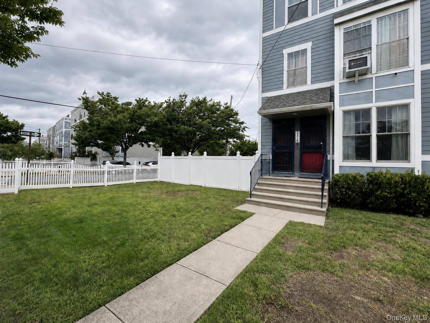 42-16 Rockaway Beach BLVD #1st Fl, Far Rockaway, NY 11691