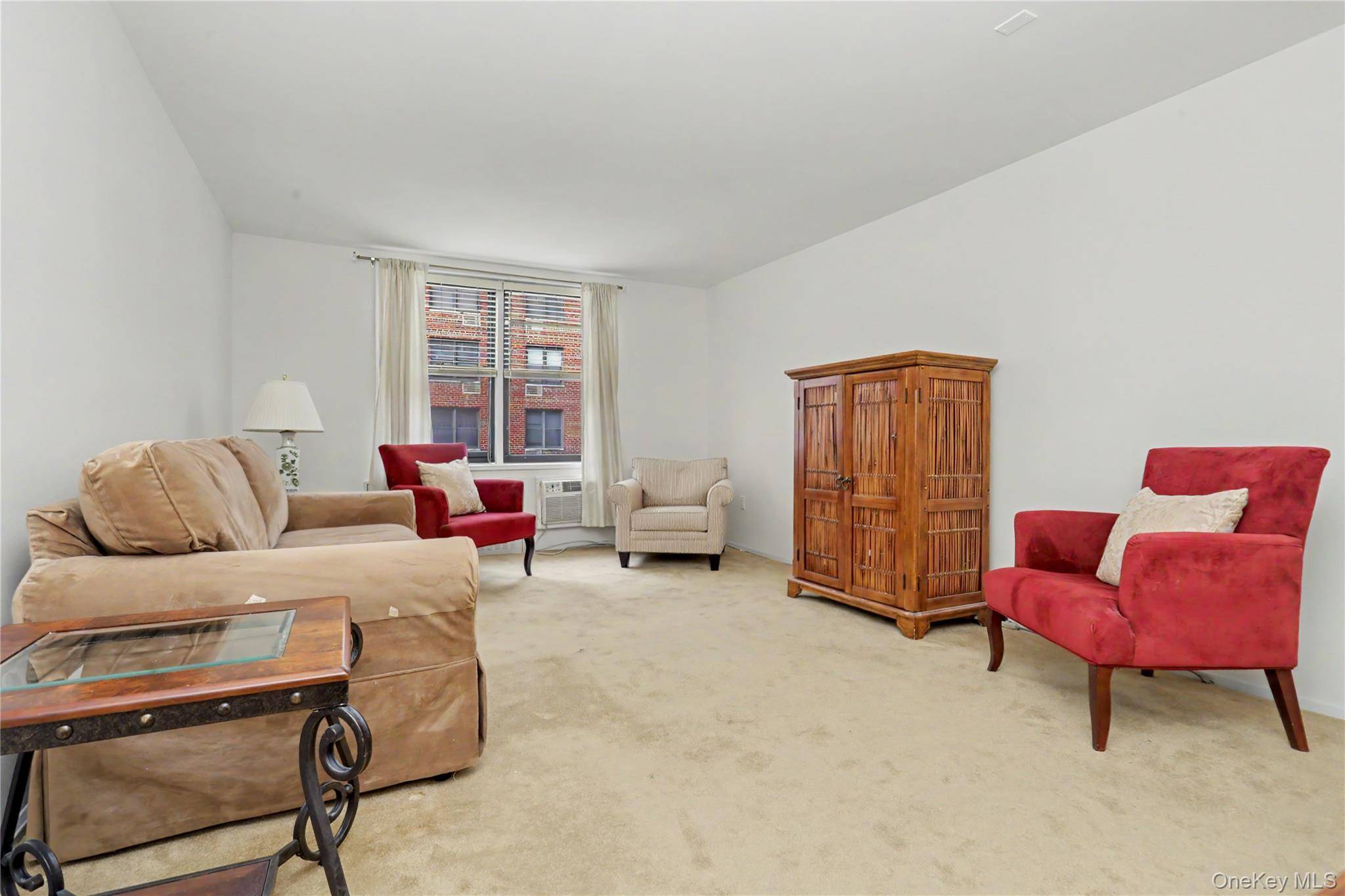 60 Barker #323, Mount Kisco, NY 10549