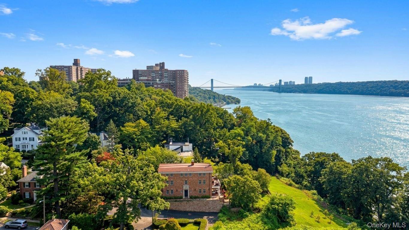 3061 Scenic PL, Bronx, NY 10463