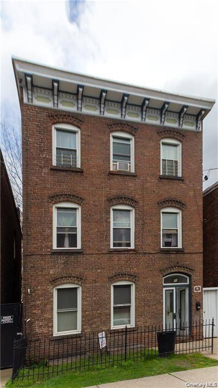 40 Carpenter AVE #2, Newburgh, NY 12550