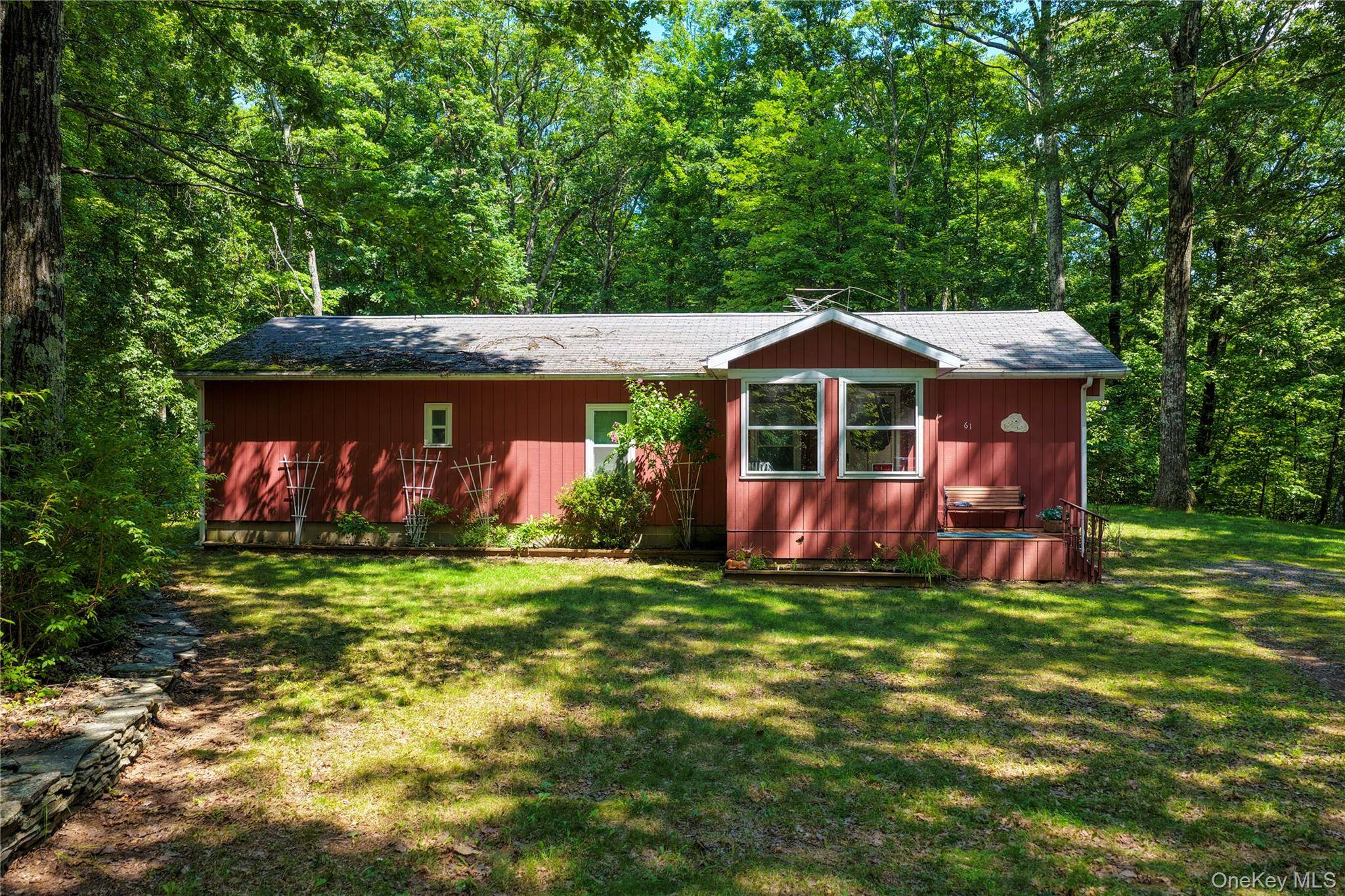 61 Sullivan Mountain RD, Catskill, NY 12414