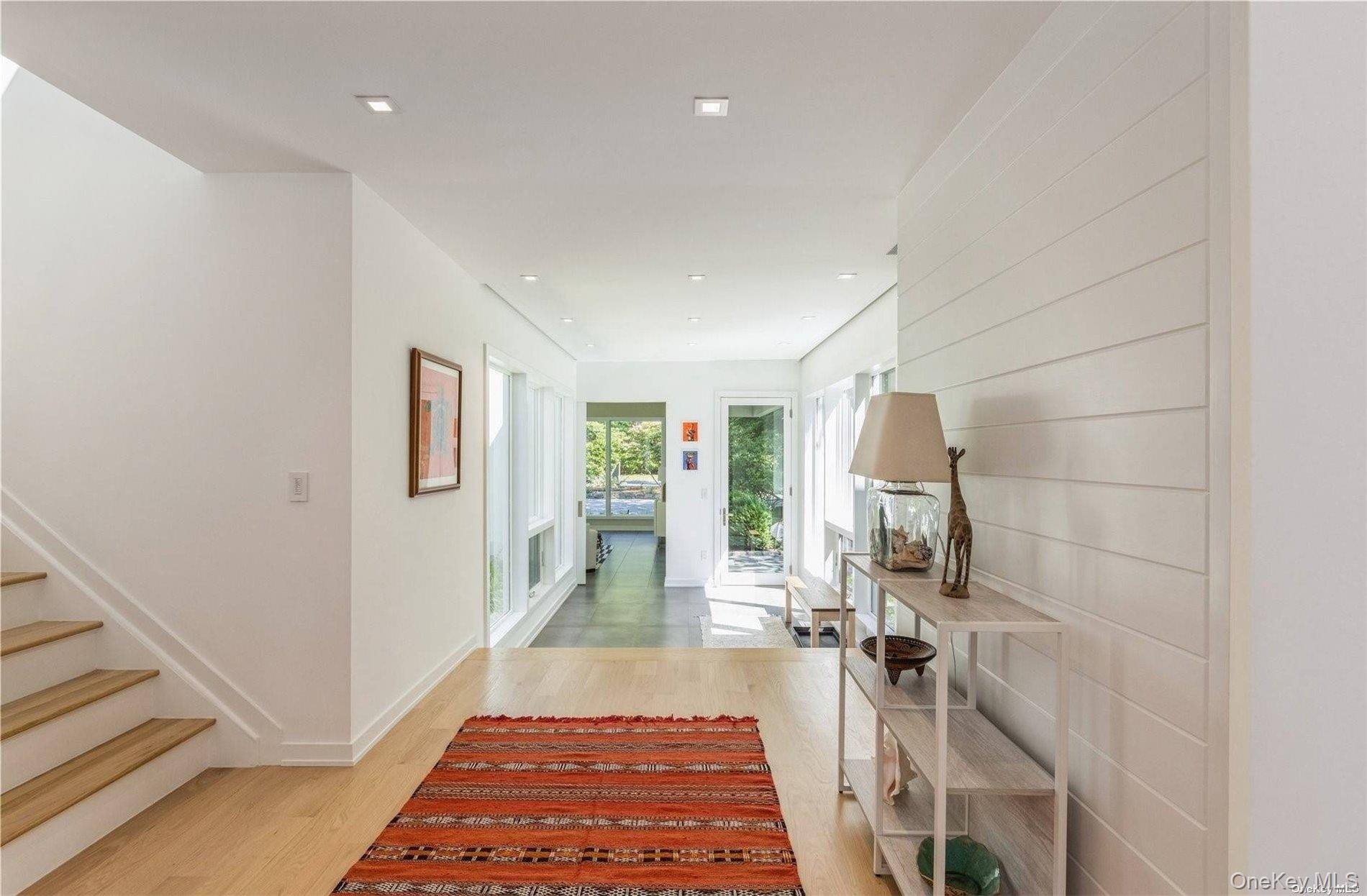 19 Woodland WAY, Quogue, NY 11959
