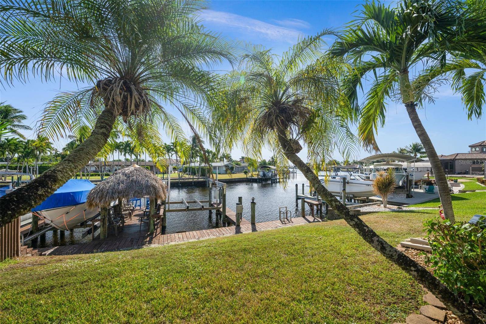 4803 SW SANTA BARBARA CT #8, Cape Coral, FL 33914