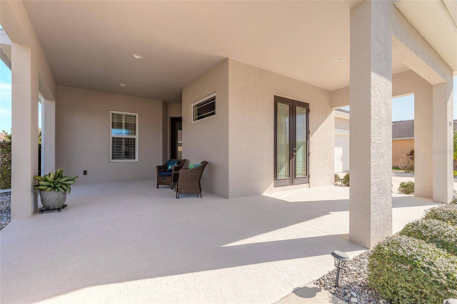527 LUNA BELLA LN, New Smyrna Beach, FL 32168