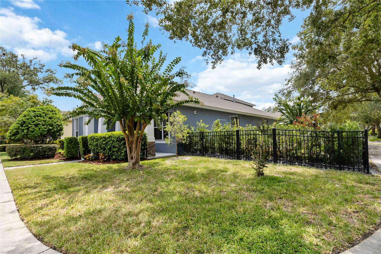 880 SUMMER OAKS RD, Winter Garden, FL 34787