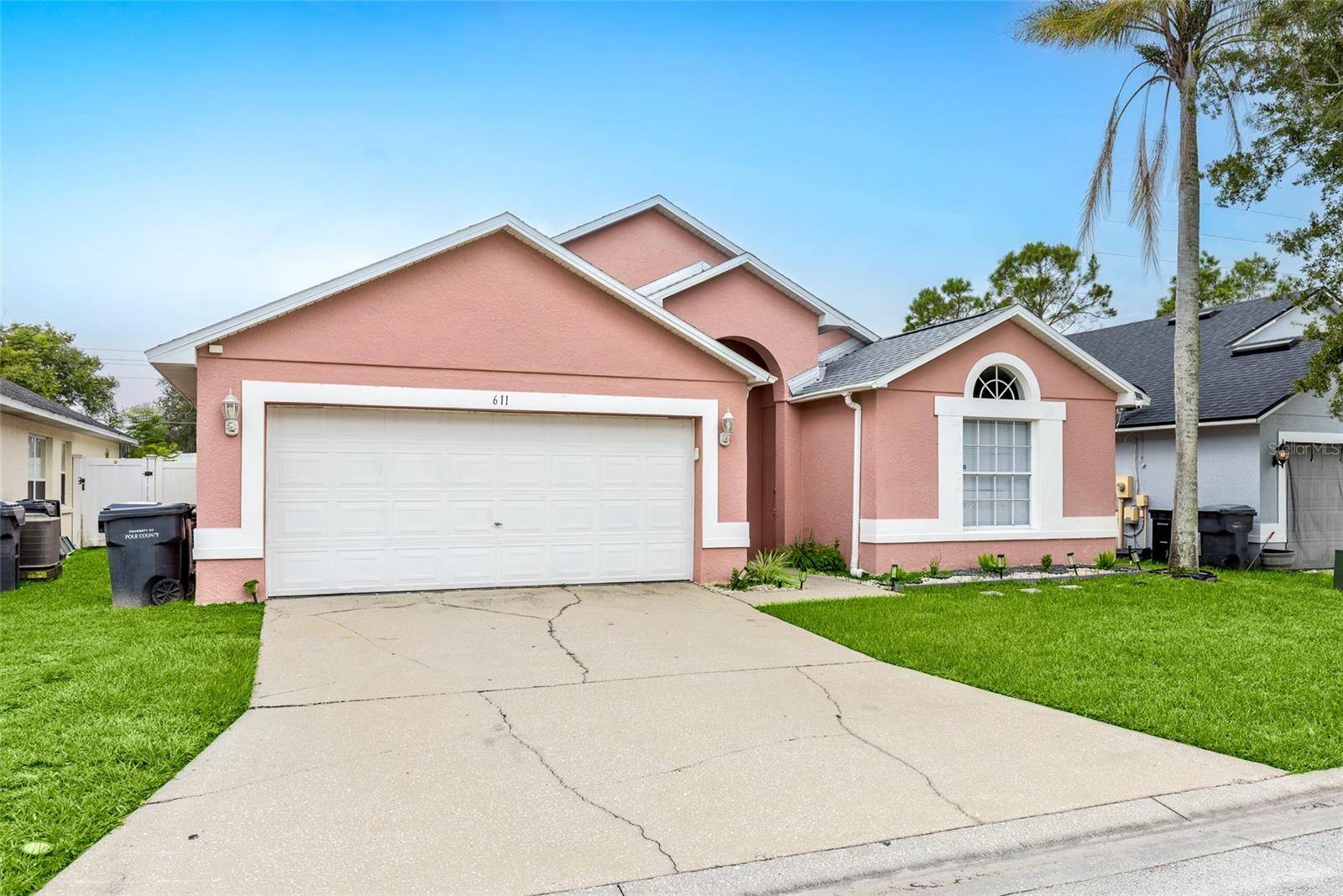 611 SADDLE RIDGE DR, Davenport, FL 33896