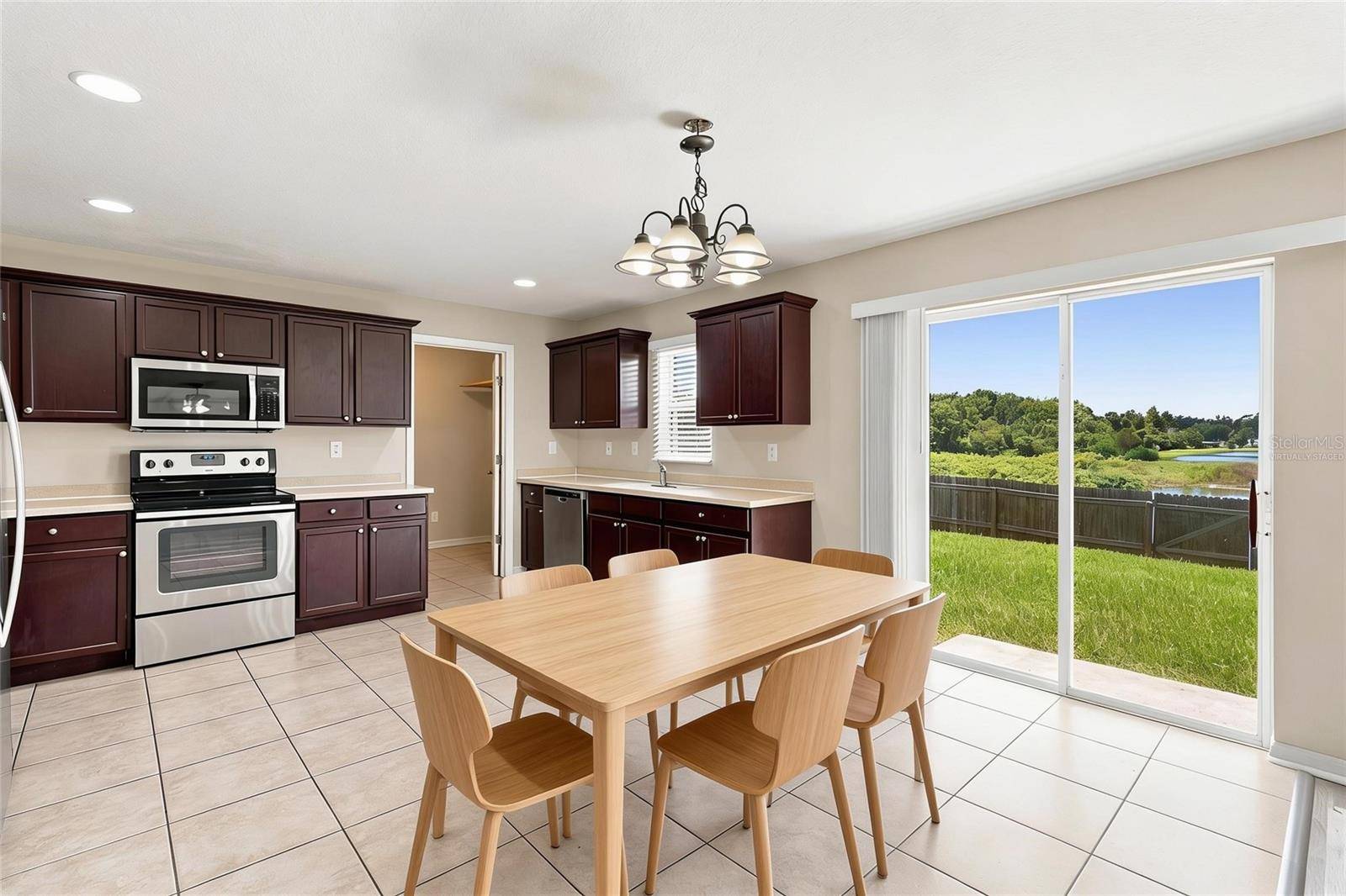 5123 CELLO WOOD LN, Wesley Chapel, FL 33543