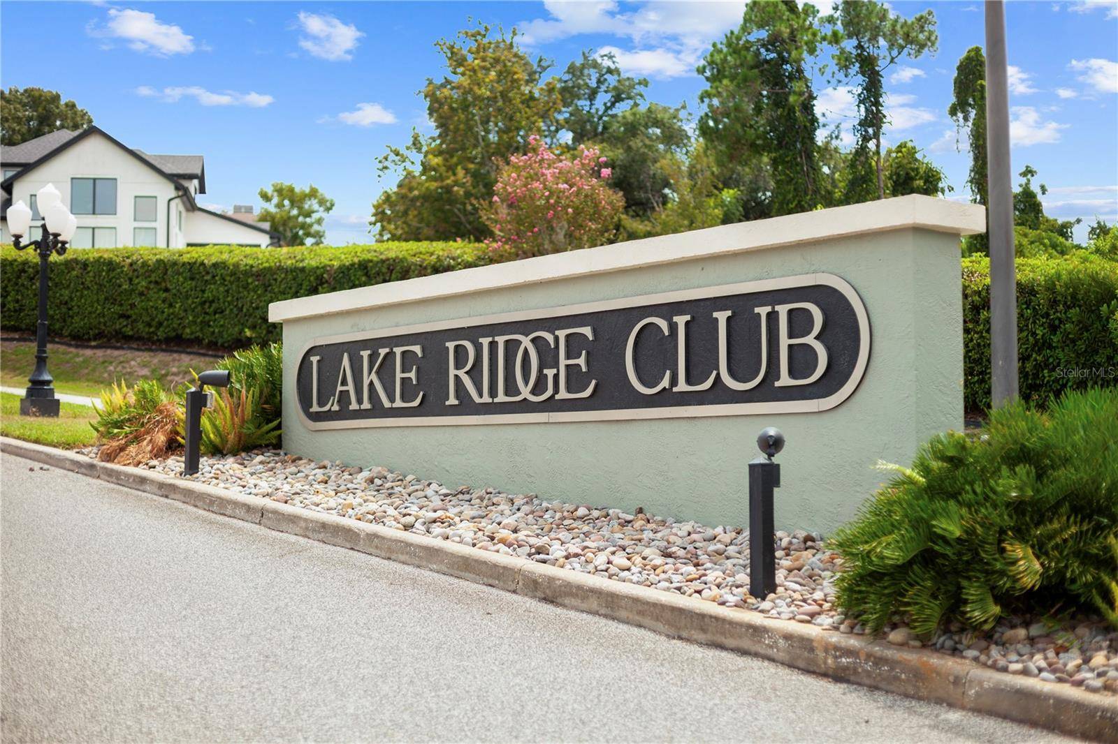 12615 CROWN POINT CIR, Clermont, FL 34711
