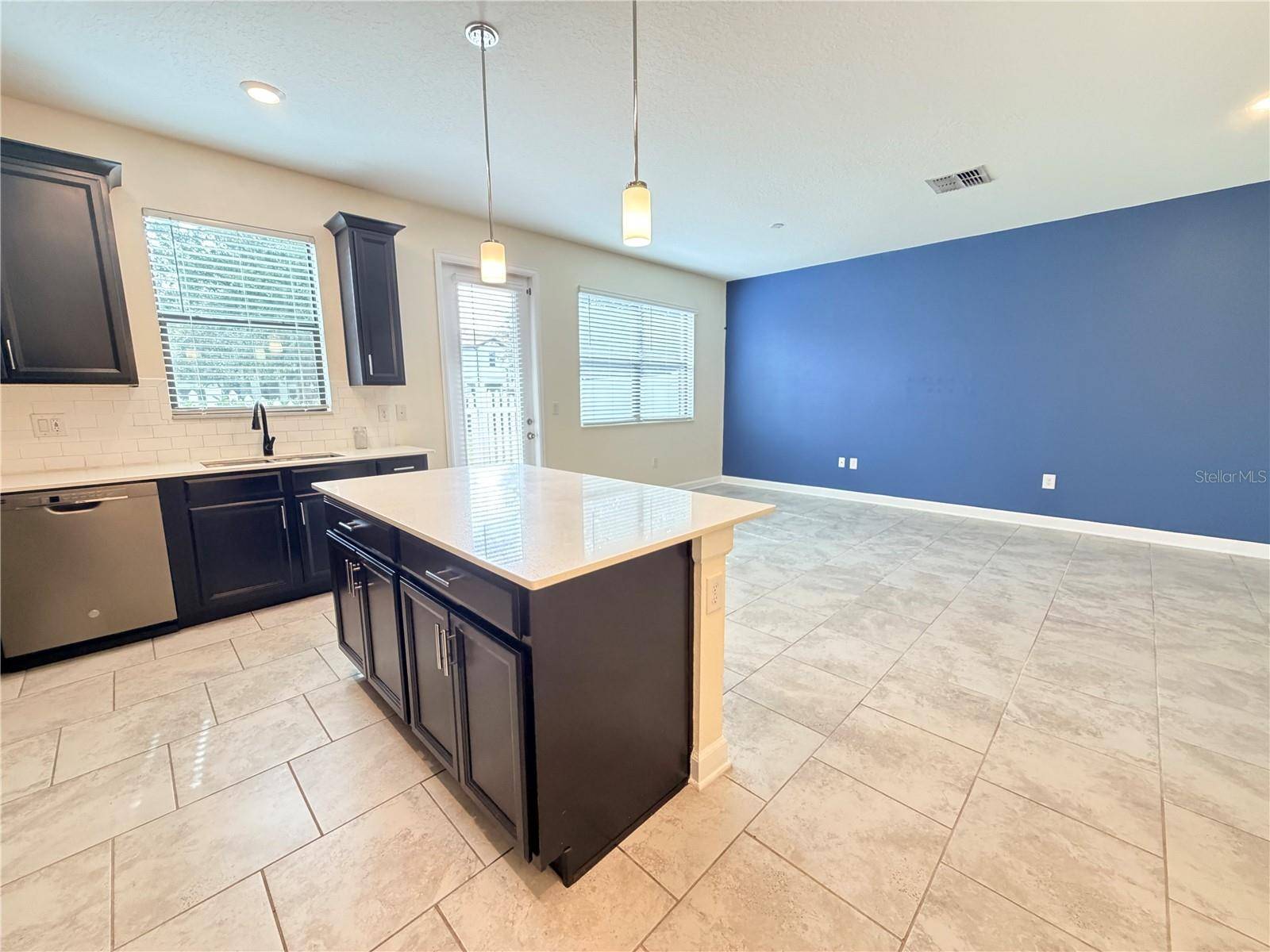 Address not disclosed, Davenport, FL 33896