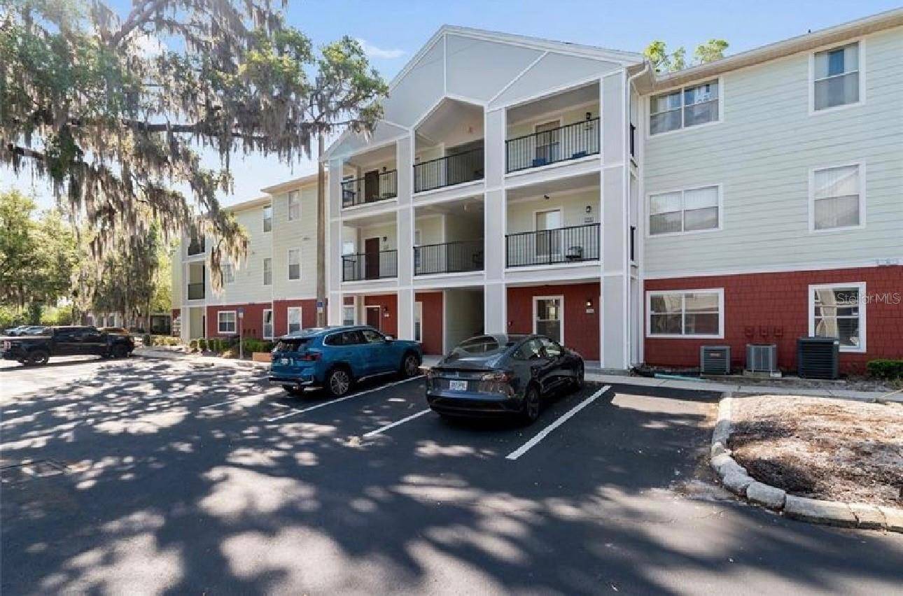 2360 SW ARCHER RD #915, Gainesville, FL 32608