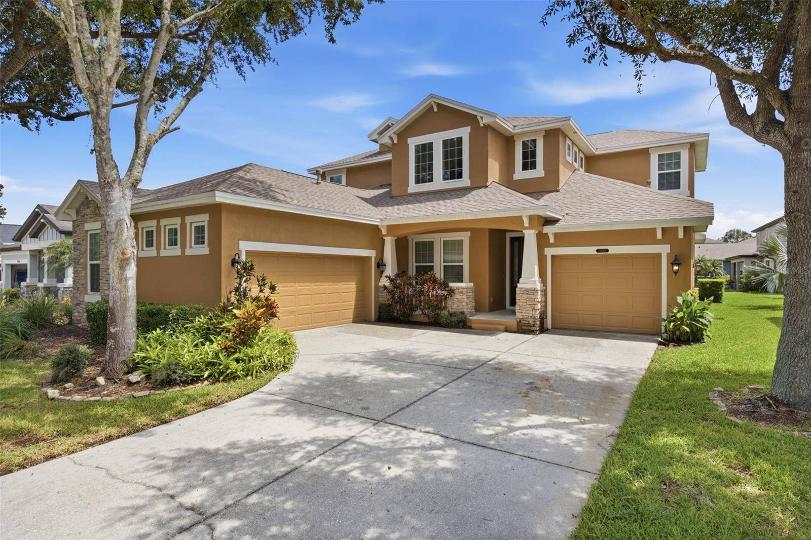 8822 WESTERLAND DR, Land O Lakes, FL 34637
