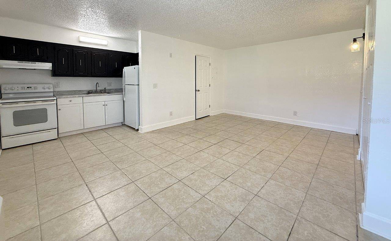 3301 58TH AVE S #112, St Petersburg, FL 33712