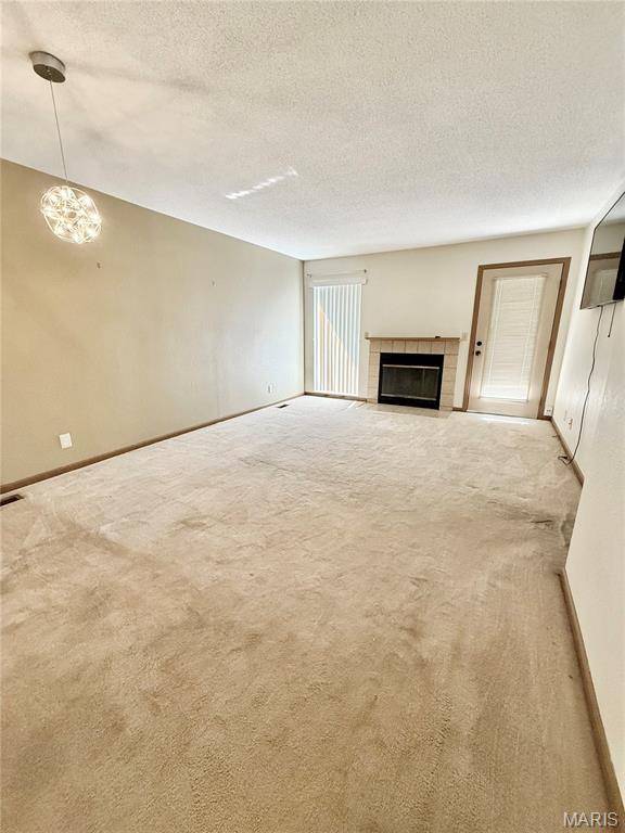 102 HILLSIDE LN, Belleville, IL 62223