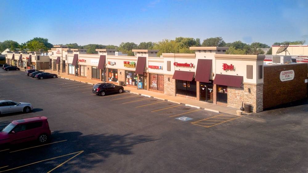 359 N Schmidt RD, Bolingbrook, IL 60440