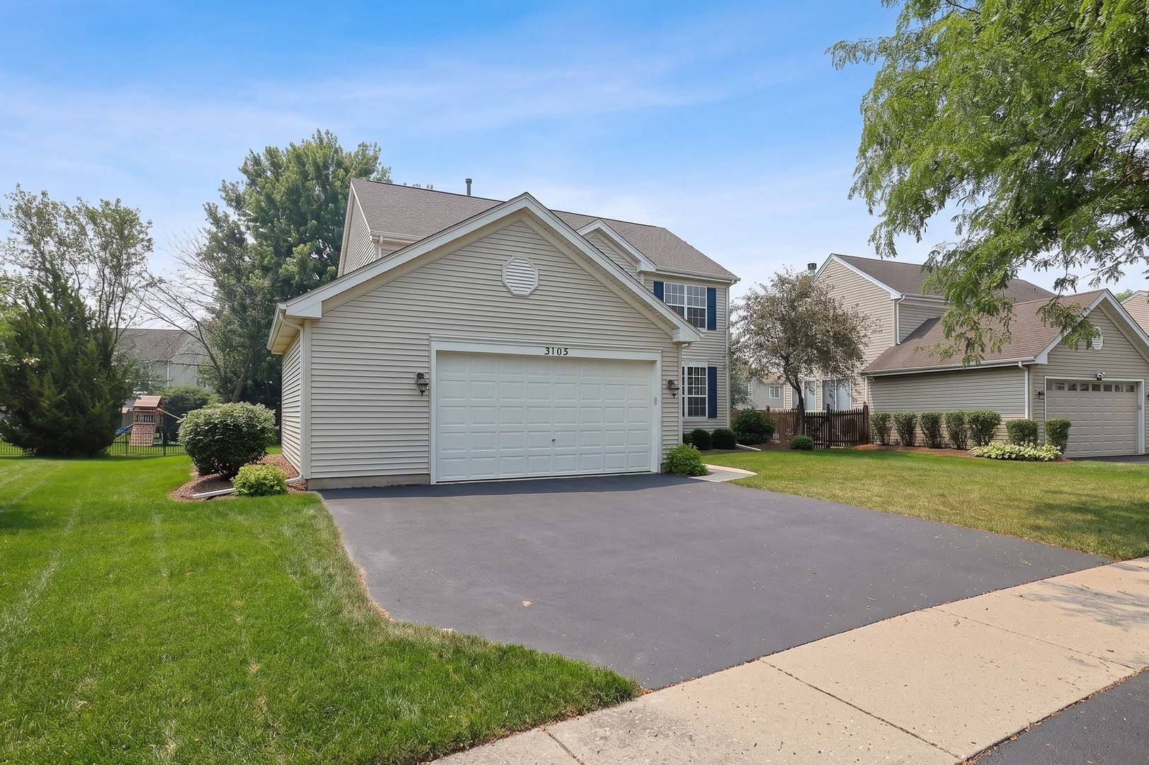 3105 Merrywell CT, Carpentersville, IL 60110