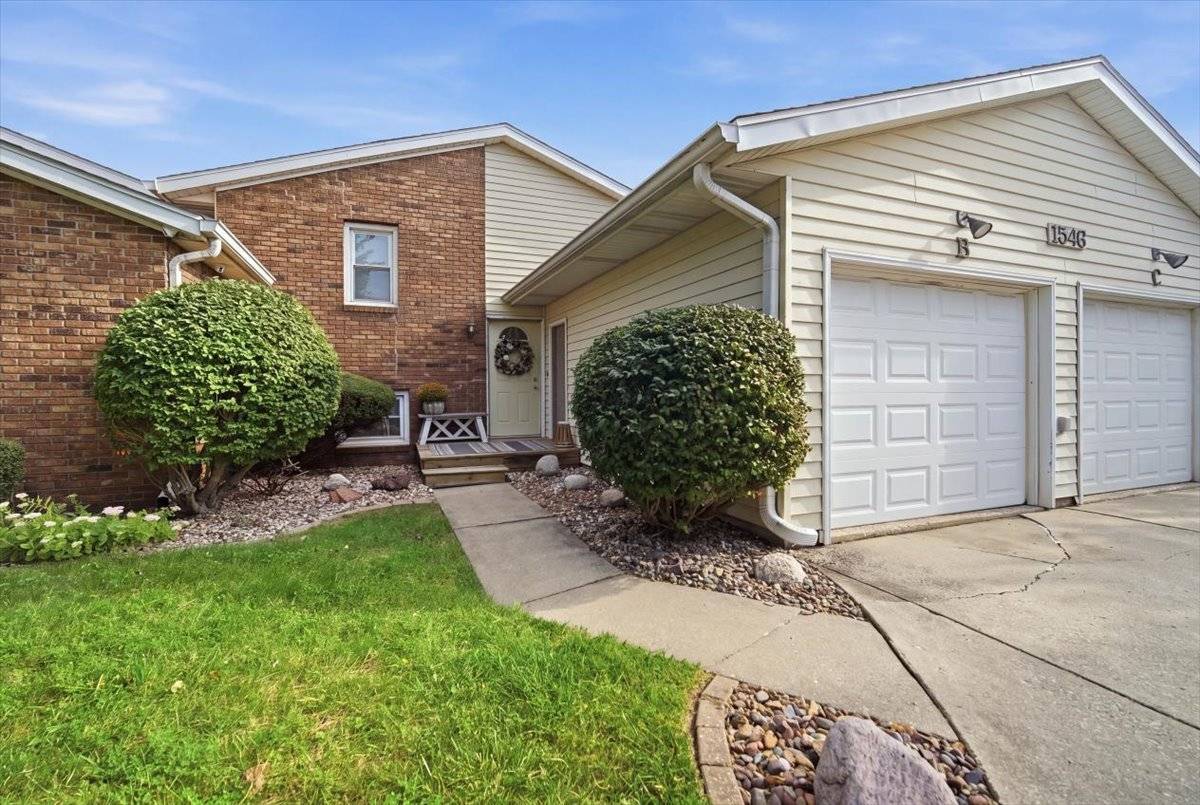 1546 Hunt DR #B, Normal, IL 61761