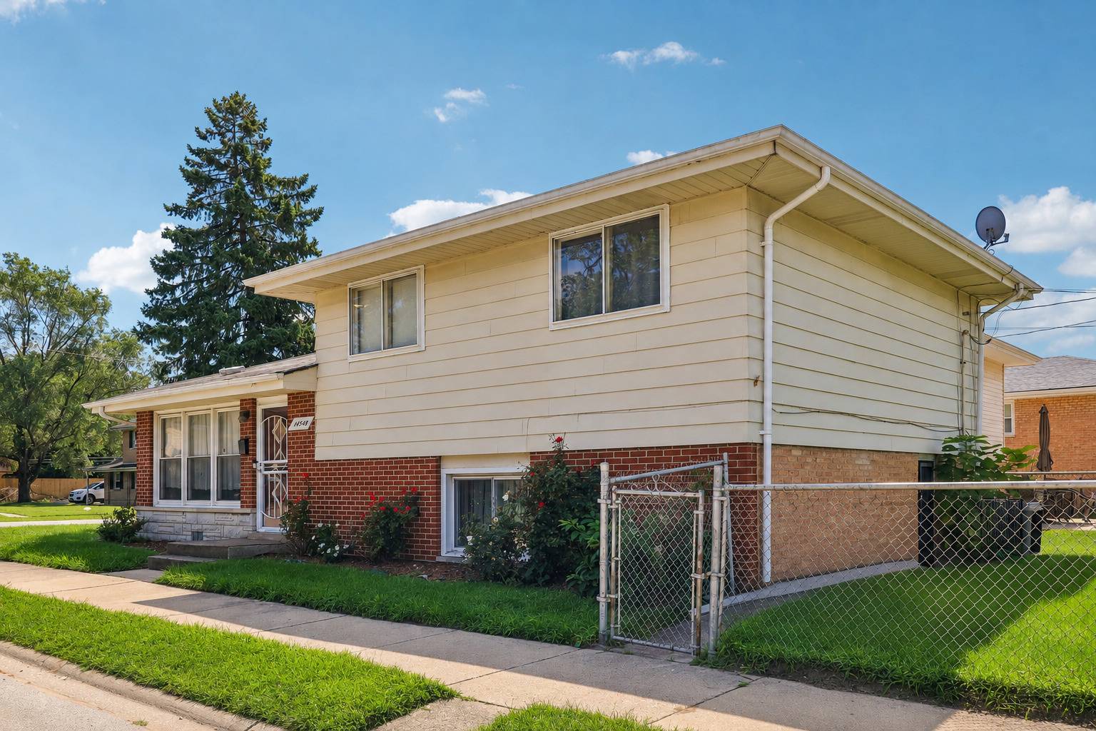 14448 Van Buren ST, Dolton, IL 60419