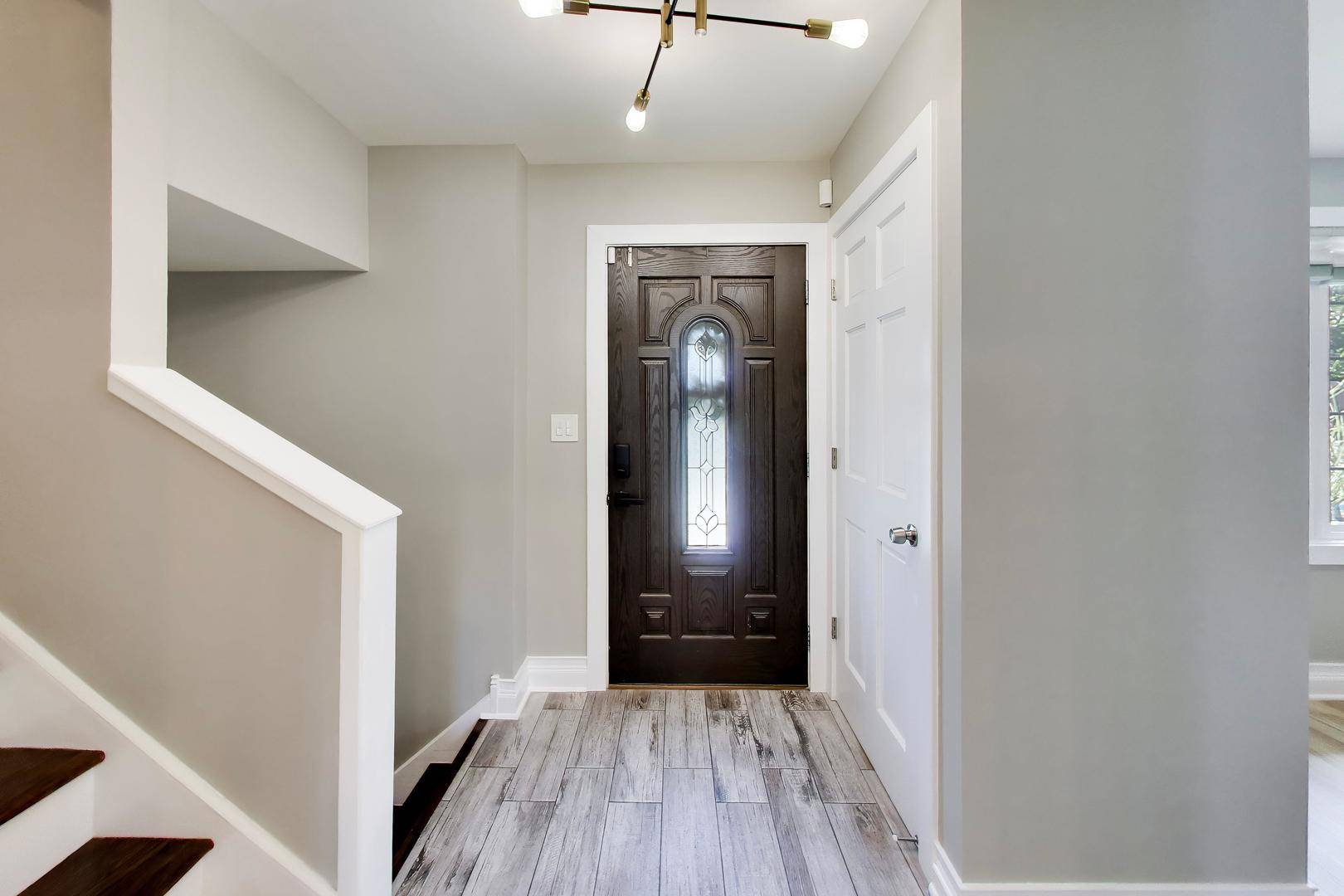 296 SPRINGFIELD TER, Des Plaines, IL 60018