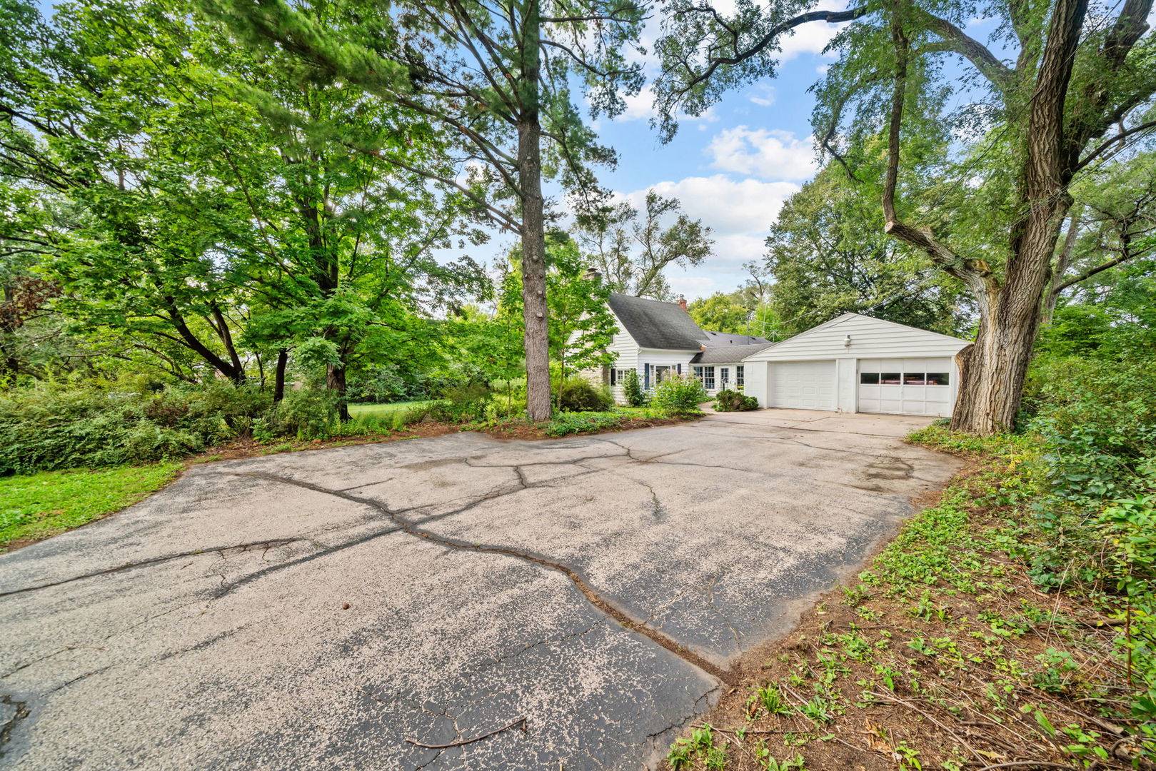 571 W Rockton RD, Rockton, IL 61072