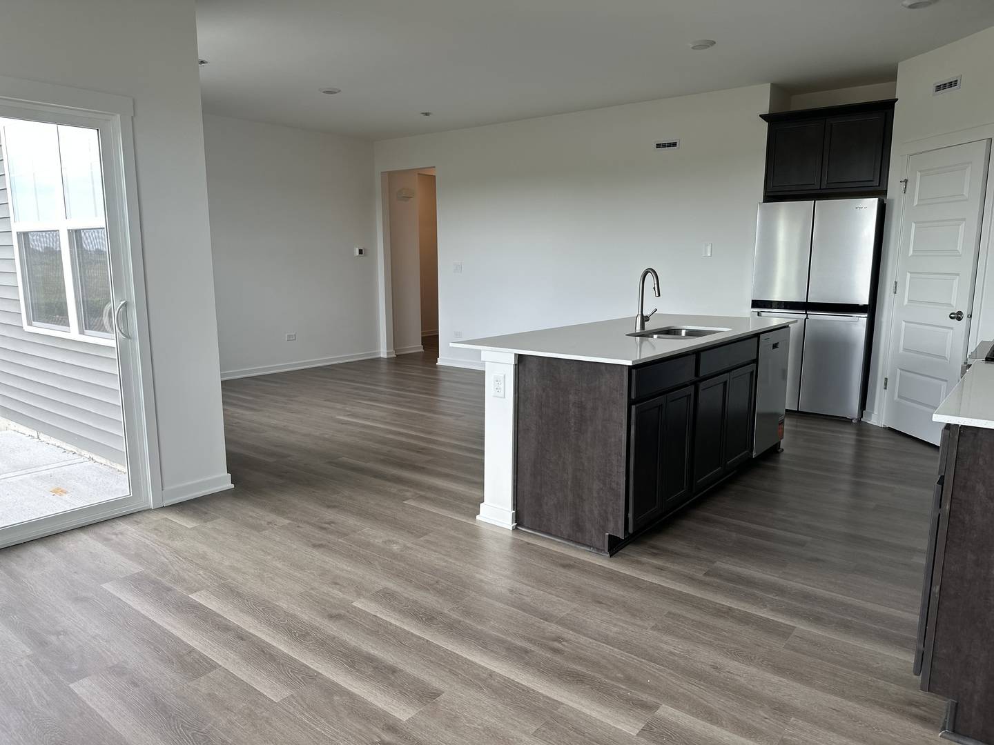 2428 Semillon ST, Oswego, IL 60543