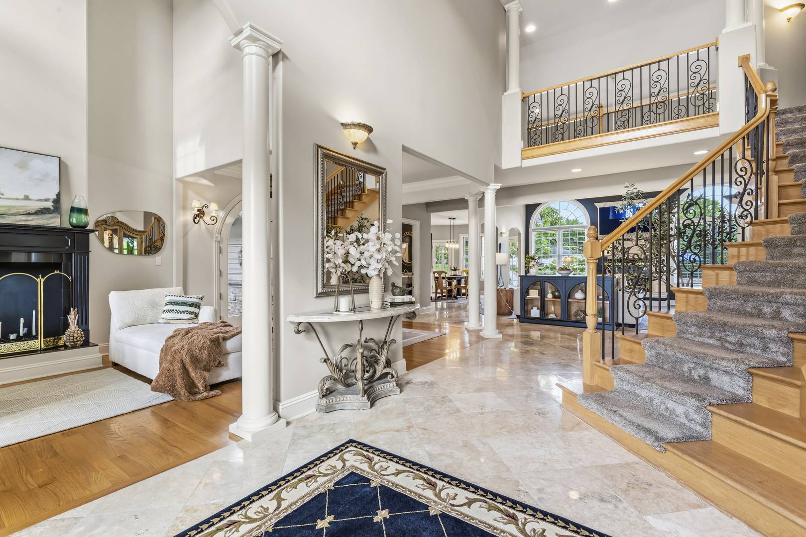 9241 Ruth CT, St. John, IN 46373