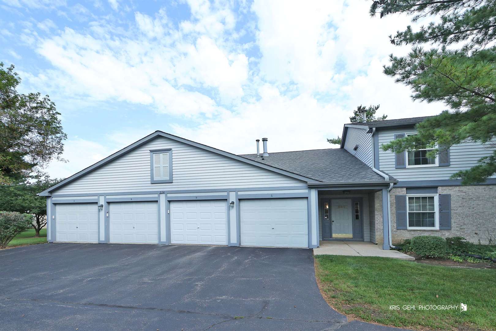 224 Brett CIR #B, Wauconda, IL 60084