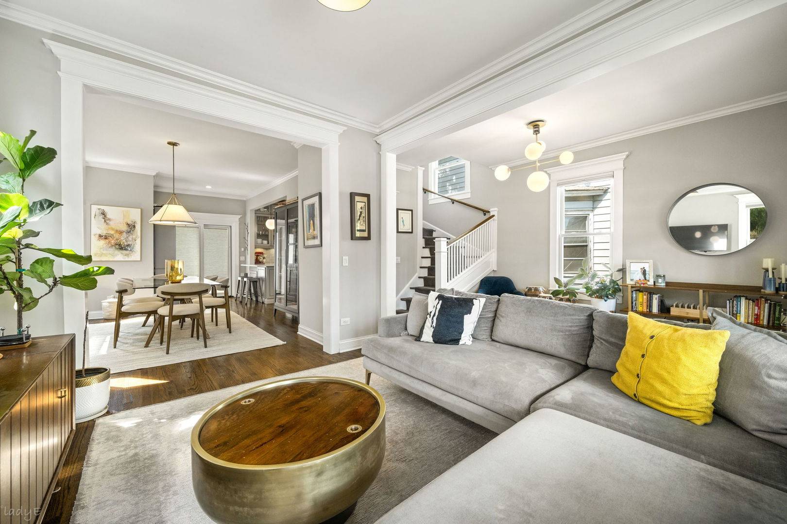 4028 N Central Park AVE, Chicago, IL 60618