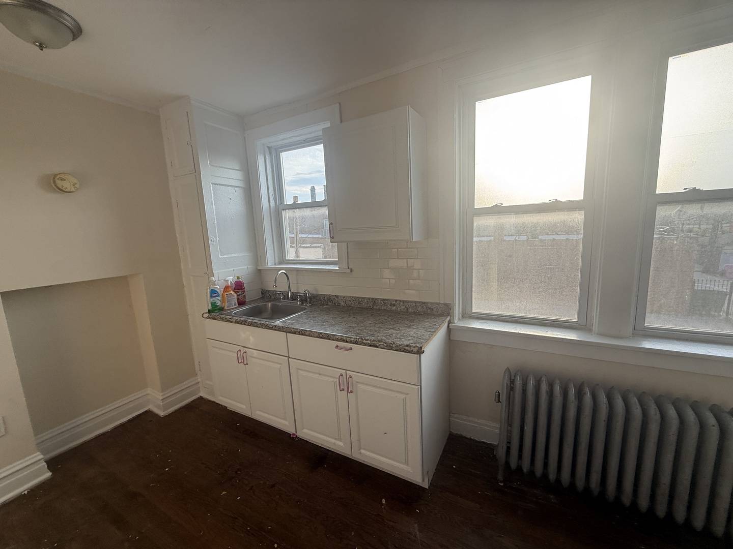 5011 W Cermak RD #8, Cicero, IL 60804