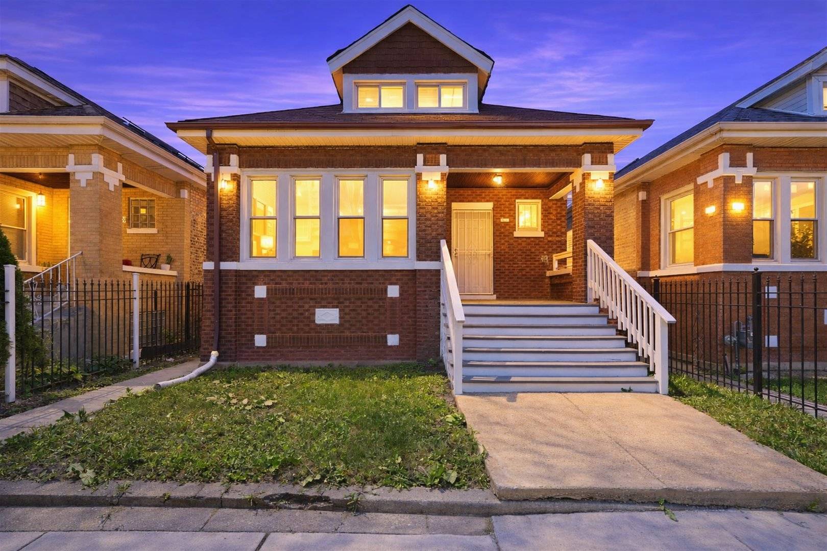 6318 S Fairfield AVE, Chicago, IL 60629