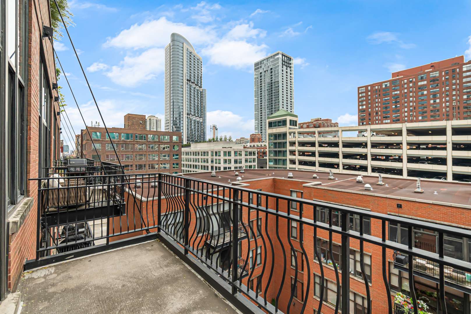 333 W HUBBARD ST #604, Chicago, IL 60654