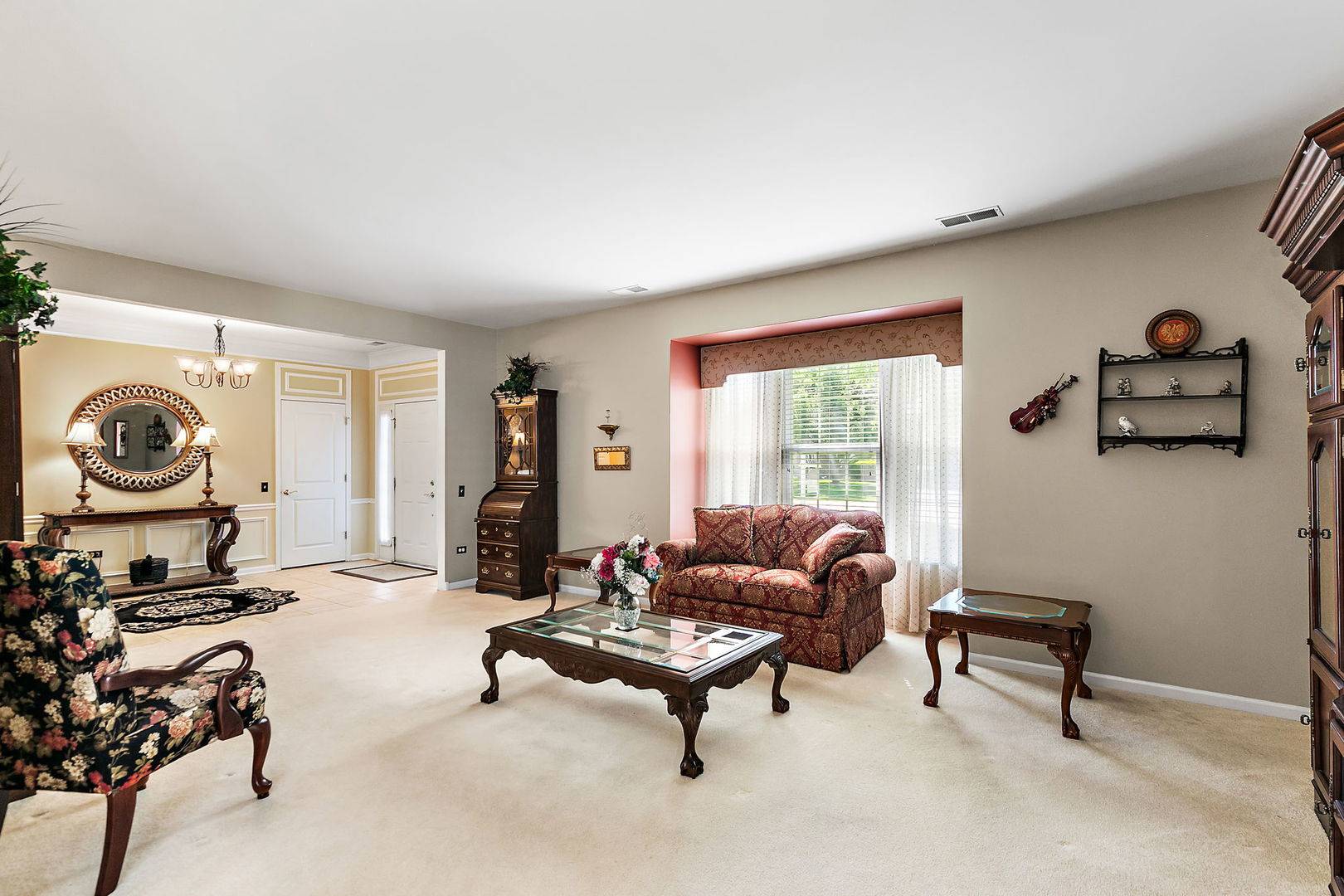 12225 Arlington DR, Huntley, IL 60142