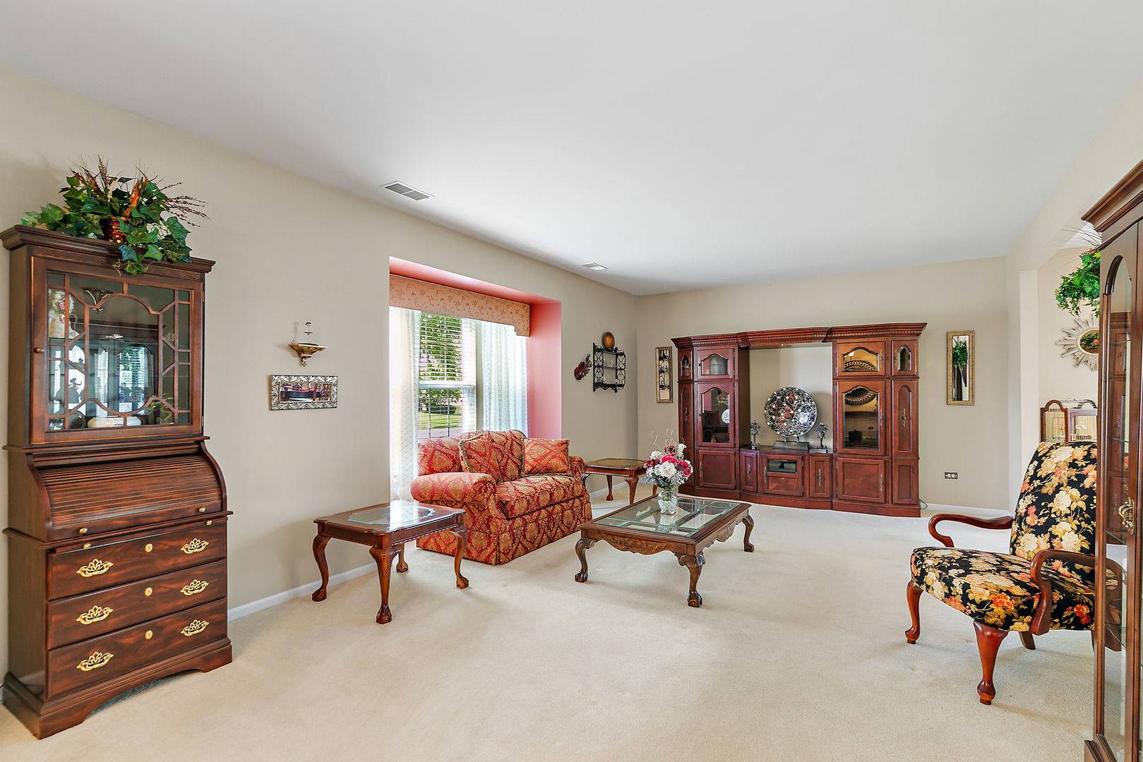 12225 Arlington DR, Huntley, IL 60142