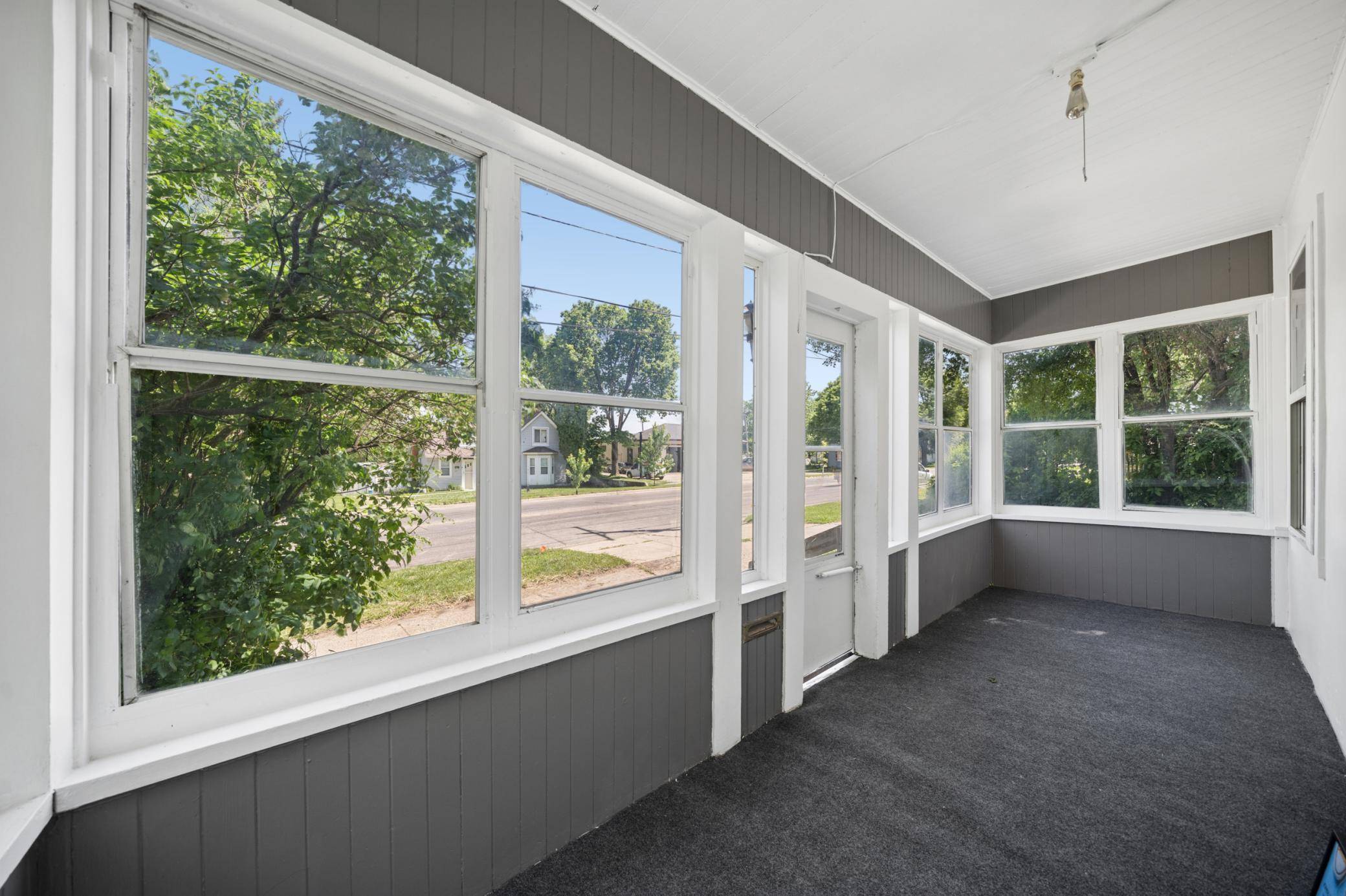 210 Willow ST, Faribault, MN 55021