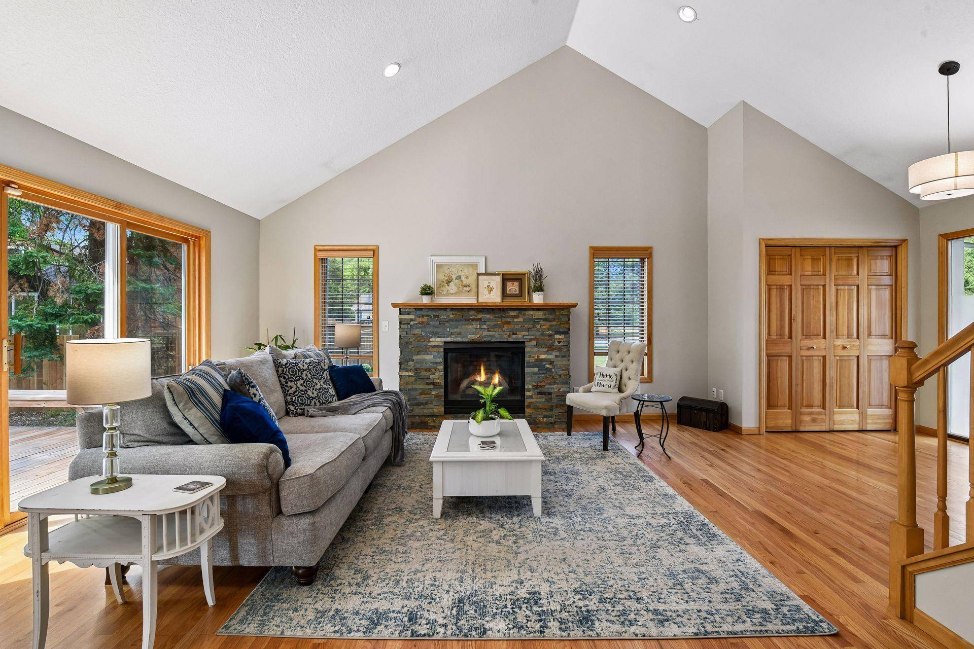 4934 Baker RD, Minnetonka, MN 55343